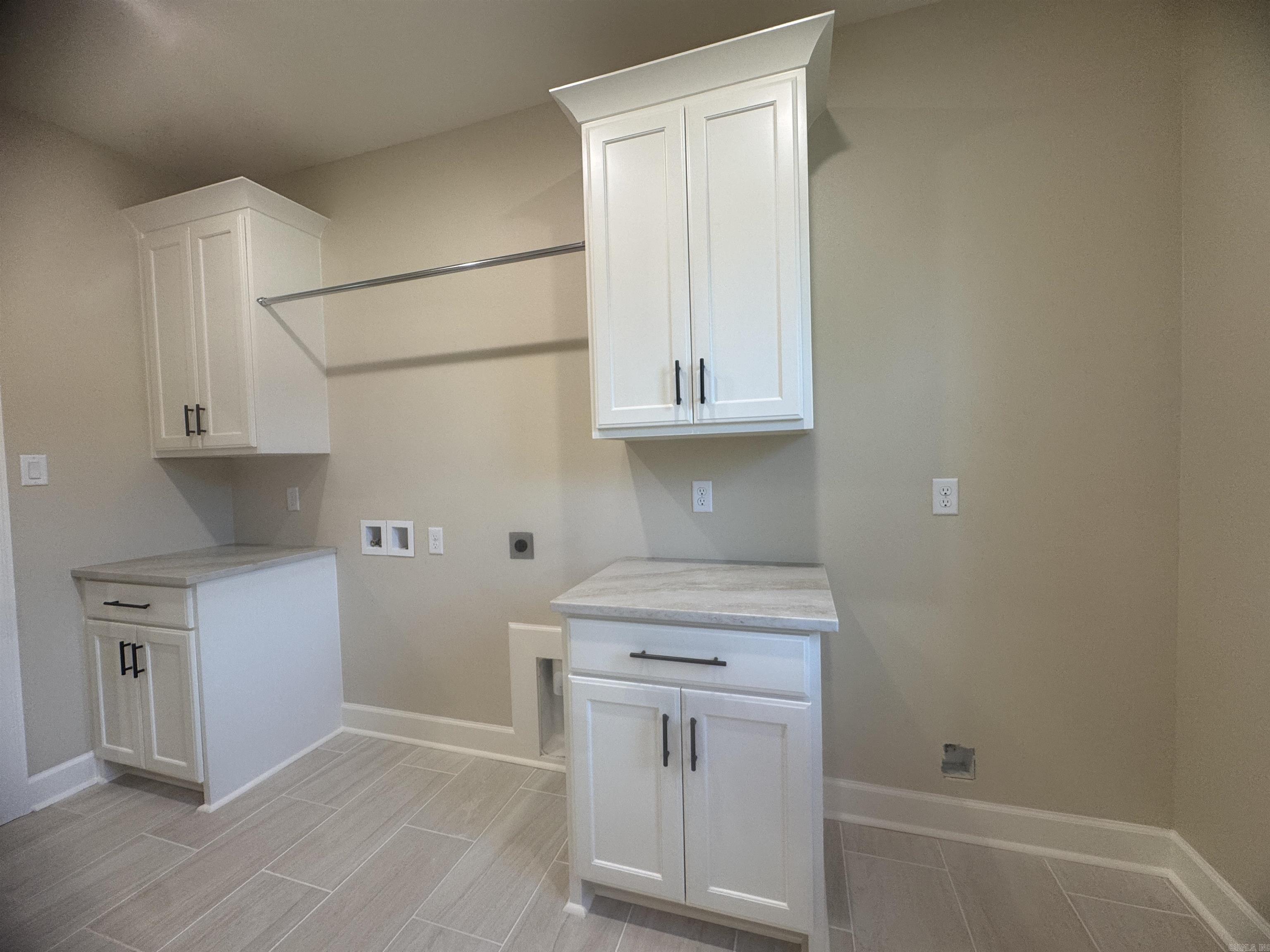 SPENCER CROSSING LLC - Residential