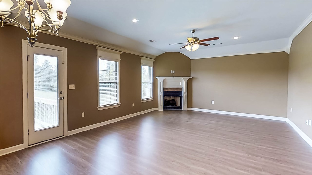 BIANCA MEADOWS - Residential