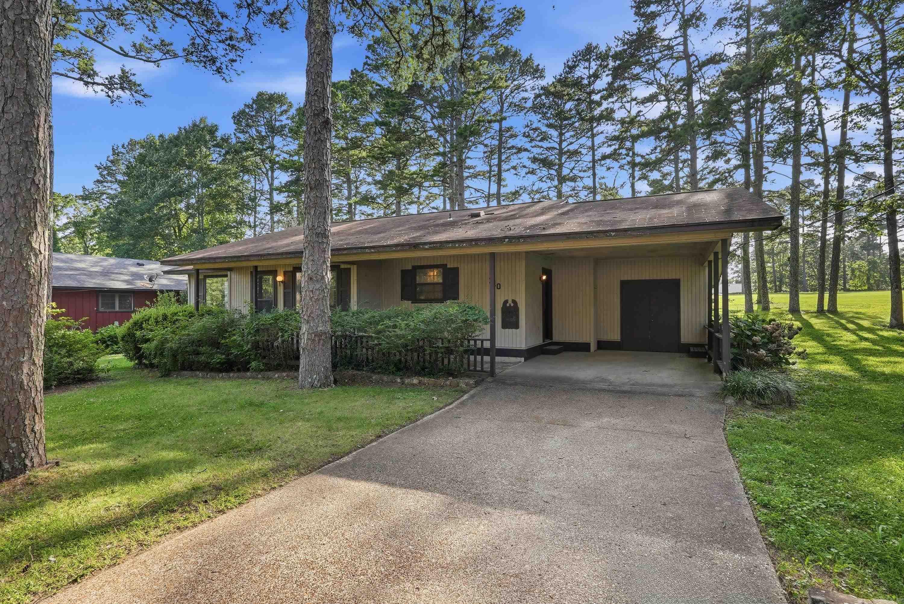INDIAN HILLS - Residential