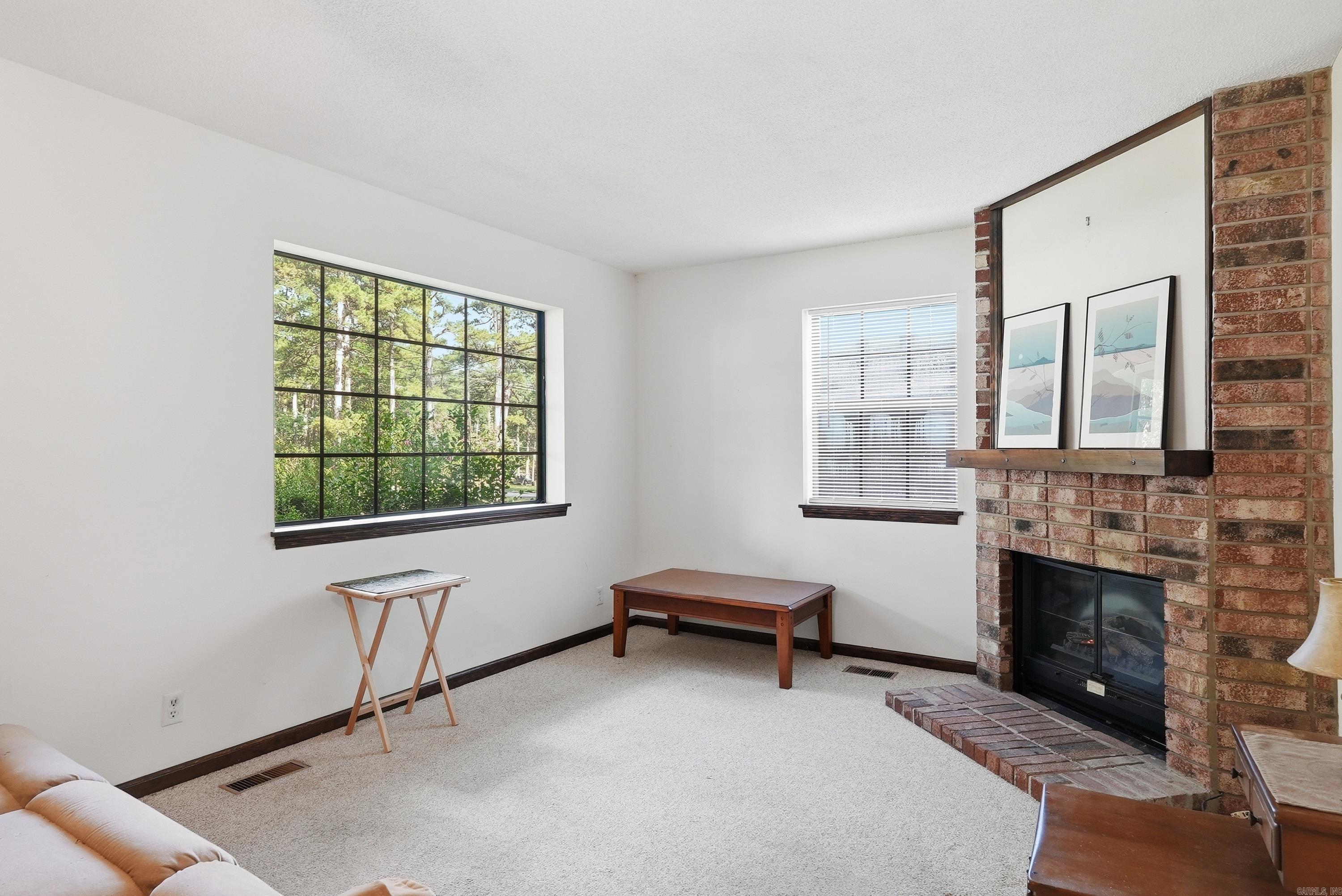 INDIAN HILLS - Residential