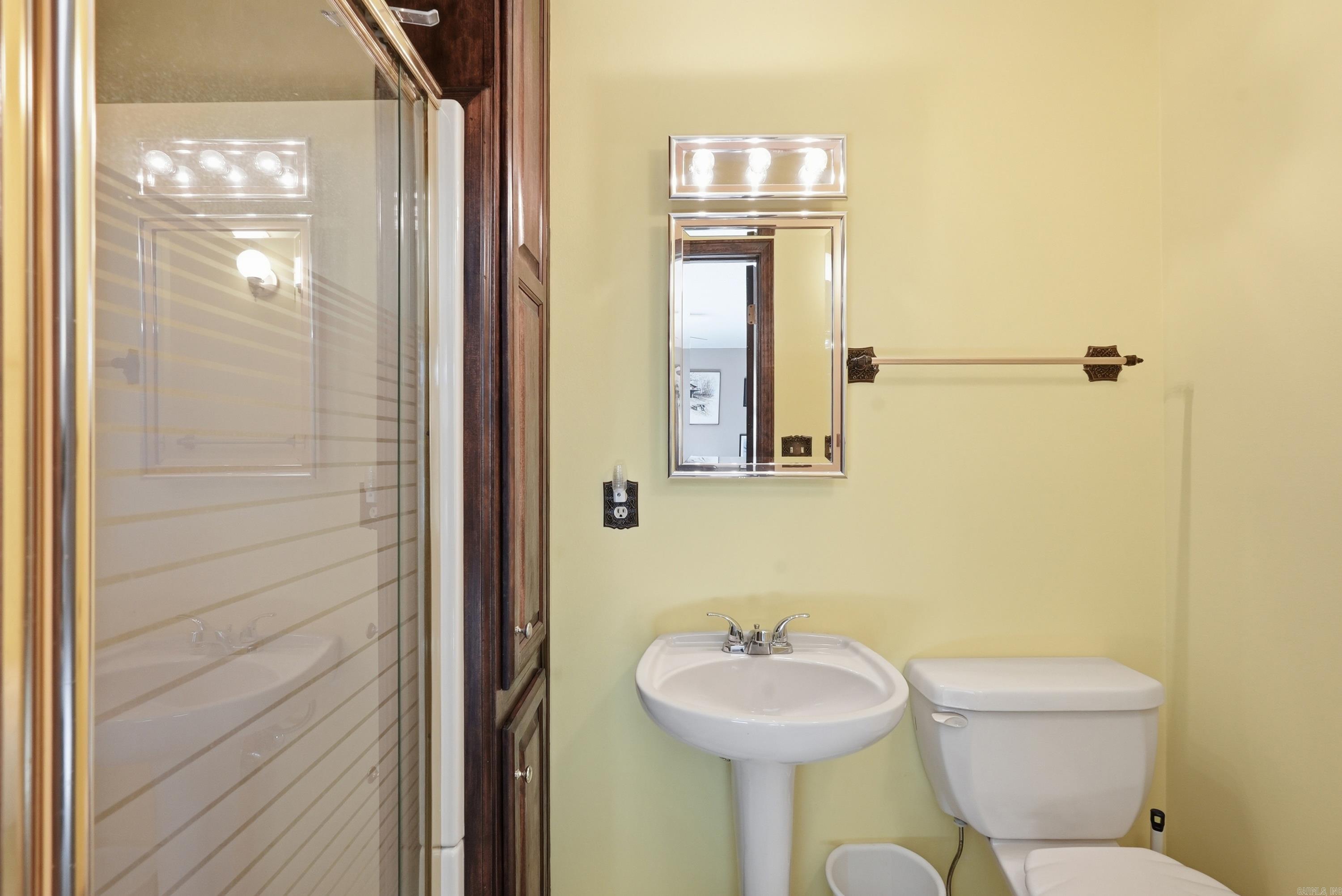 INDIAN HILLS - Residential