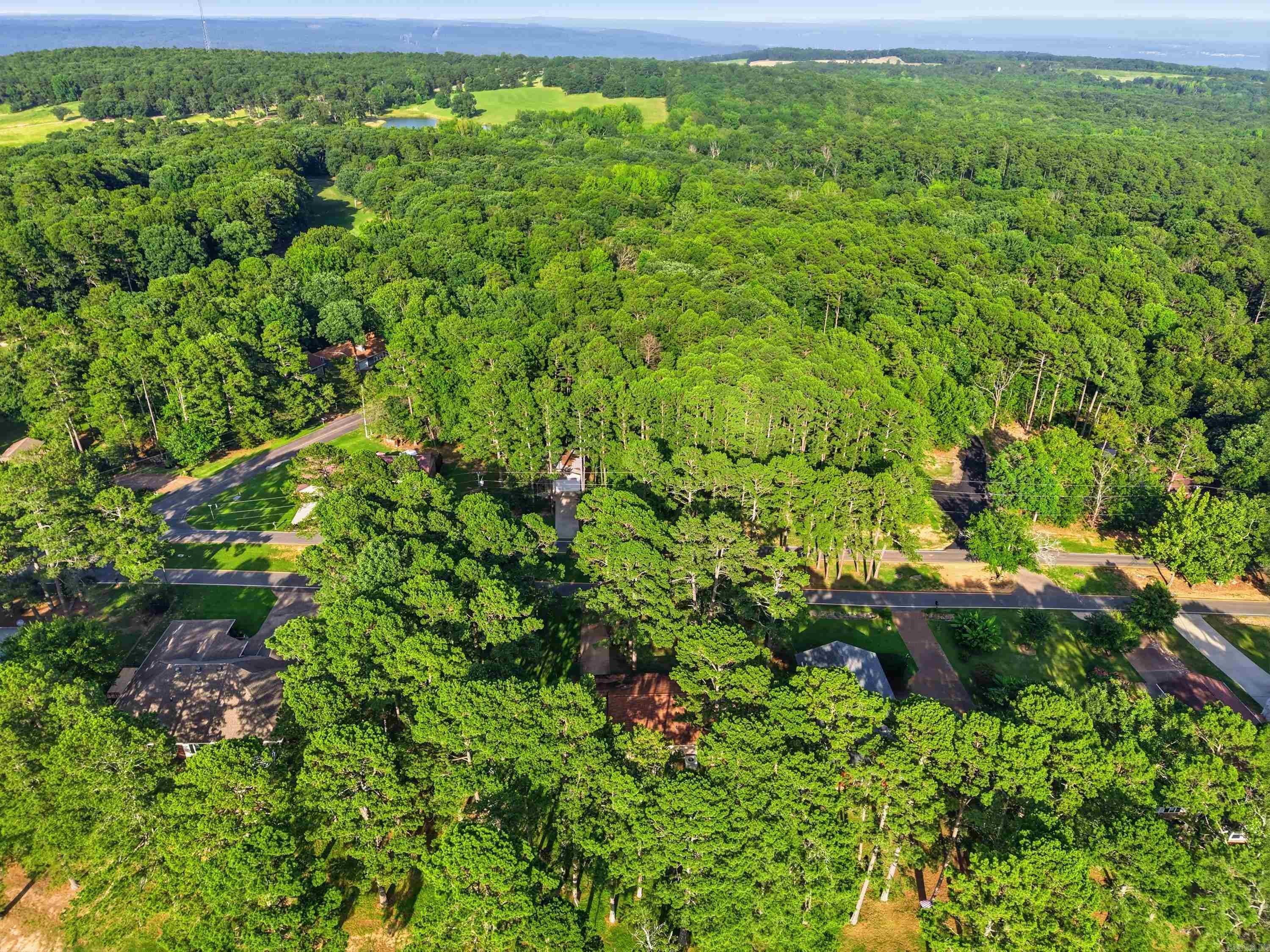 INDIAN HILLS - Residential