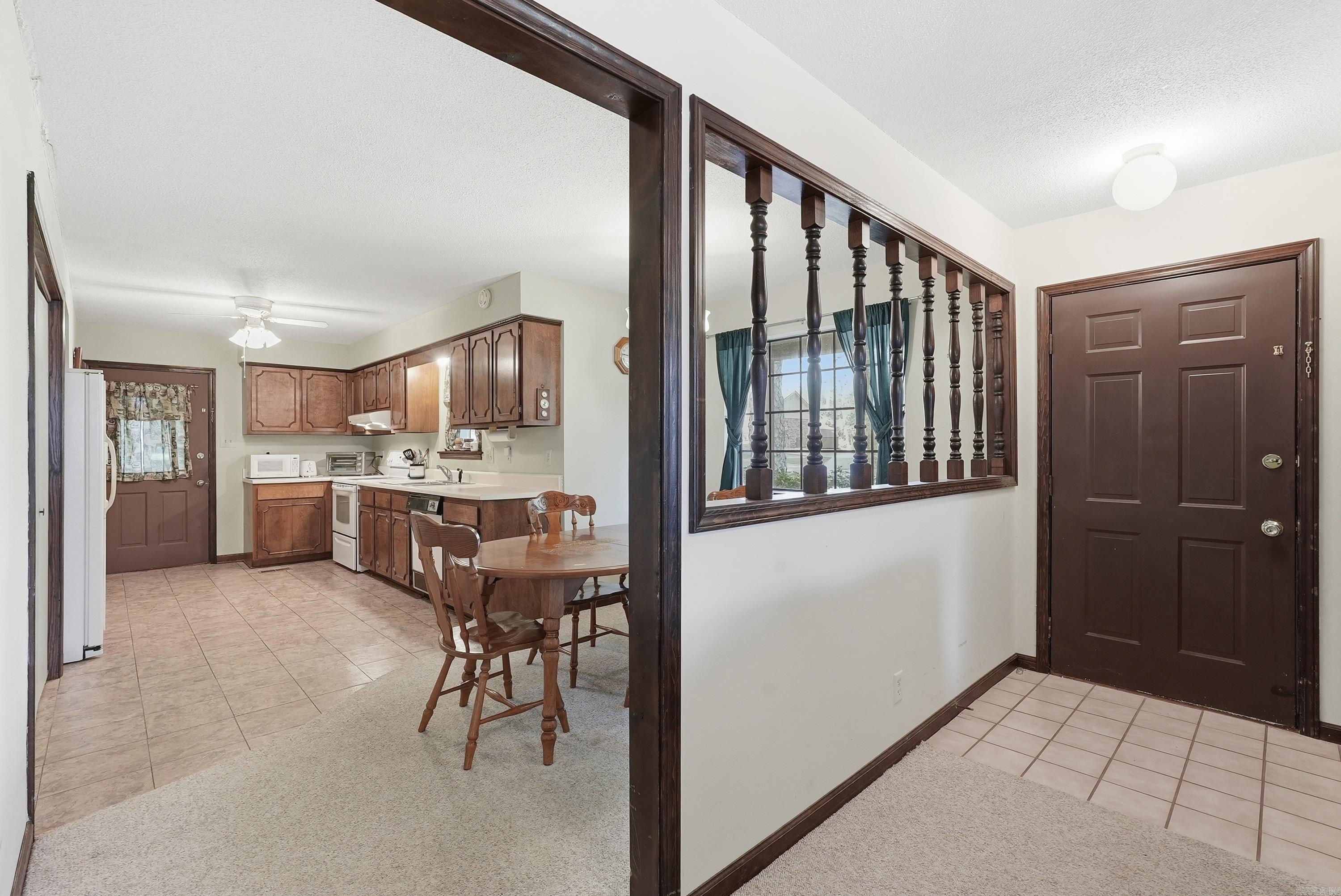 INDIAN HILLS - Residential