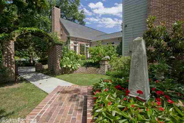 Country Club Heights - Residential