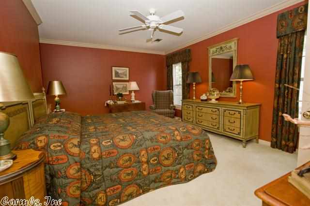 Country Club Heights - Residential