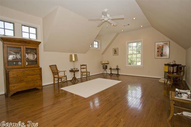 Country Club Heights - Residential