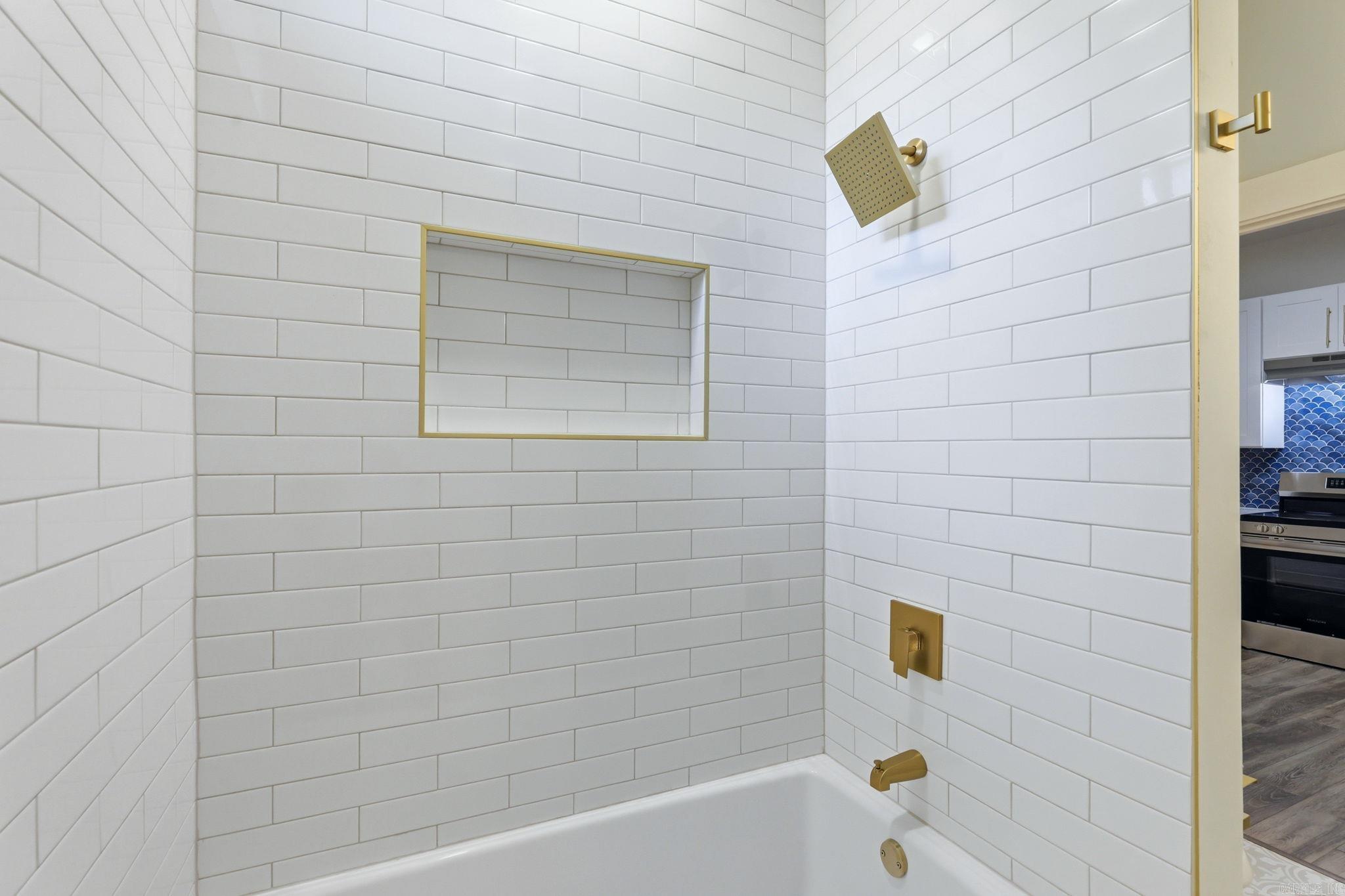 FLEMING & BRADFORD - Residential