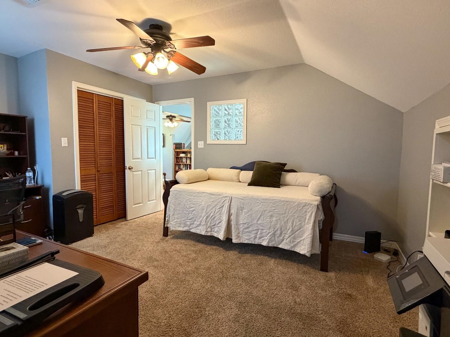 Den-Mor Estates - Residential
