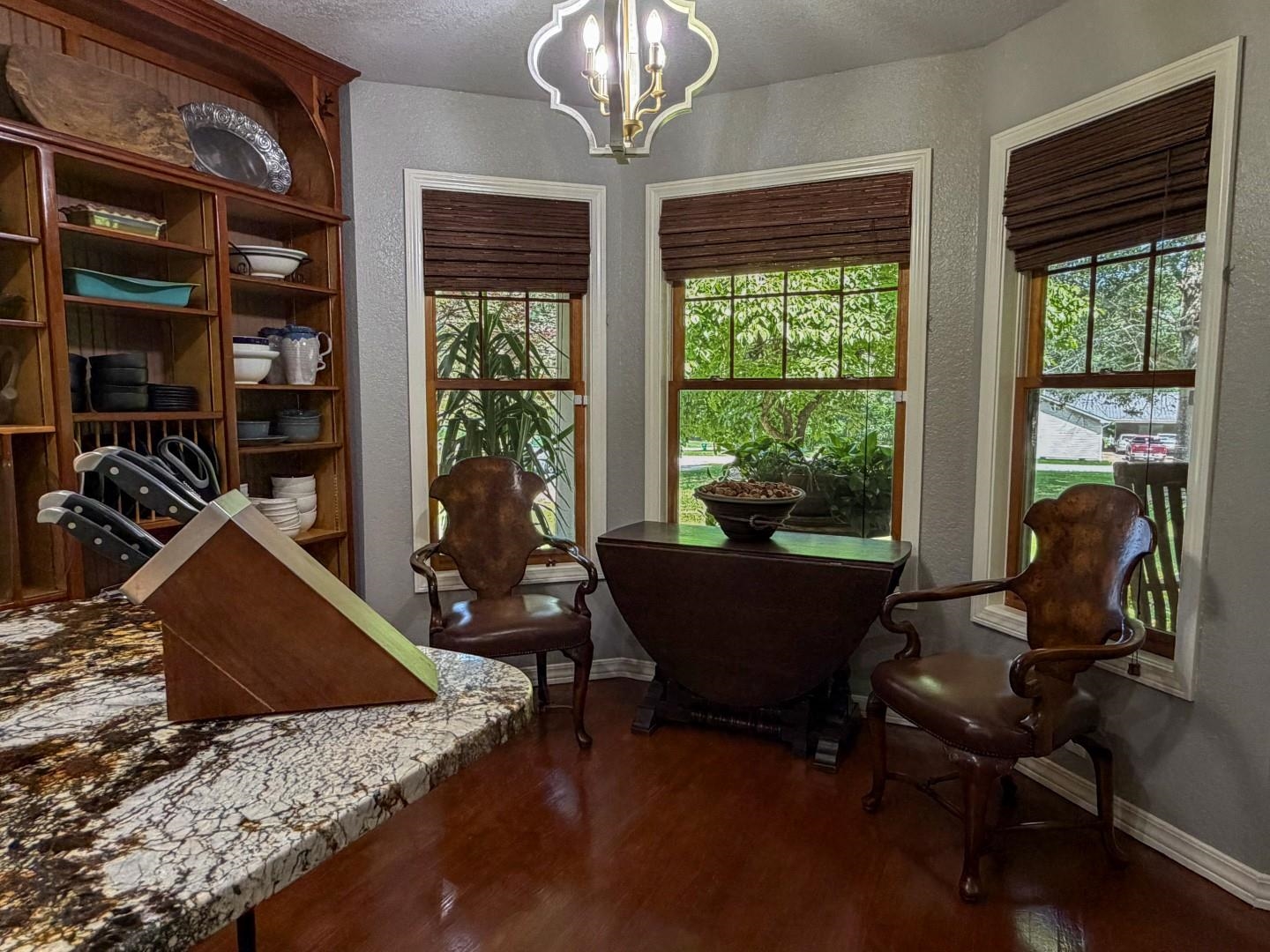Den-Mor Estates - Residential
