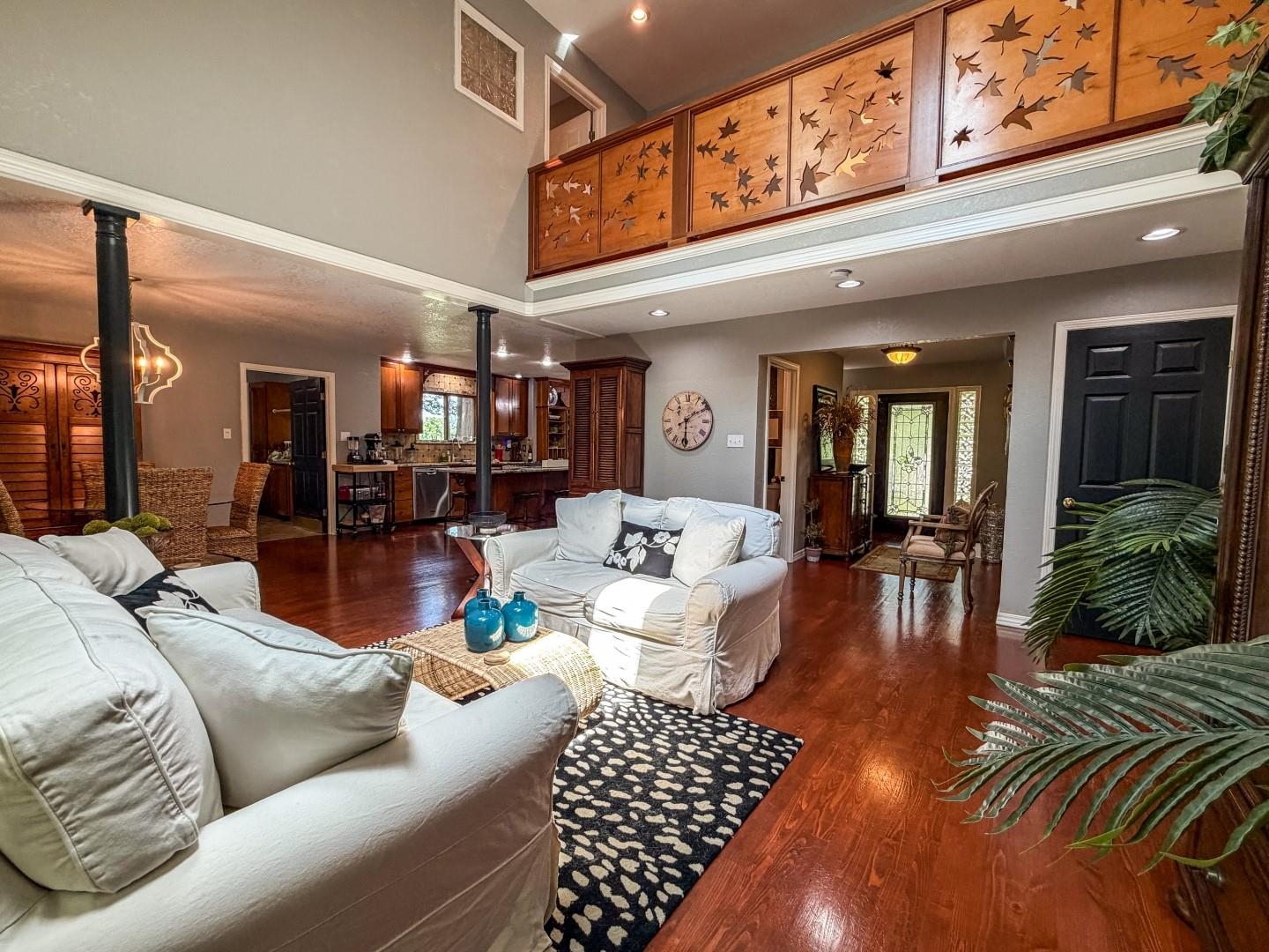 Den-Mor Estates - Residential