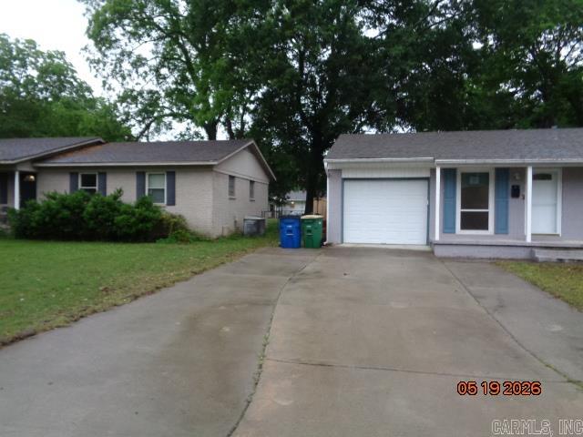 DELTA LAWN - Residential