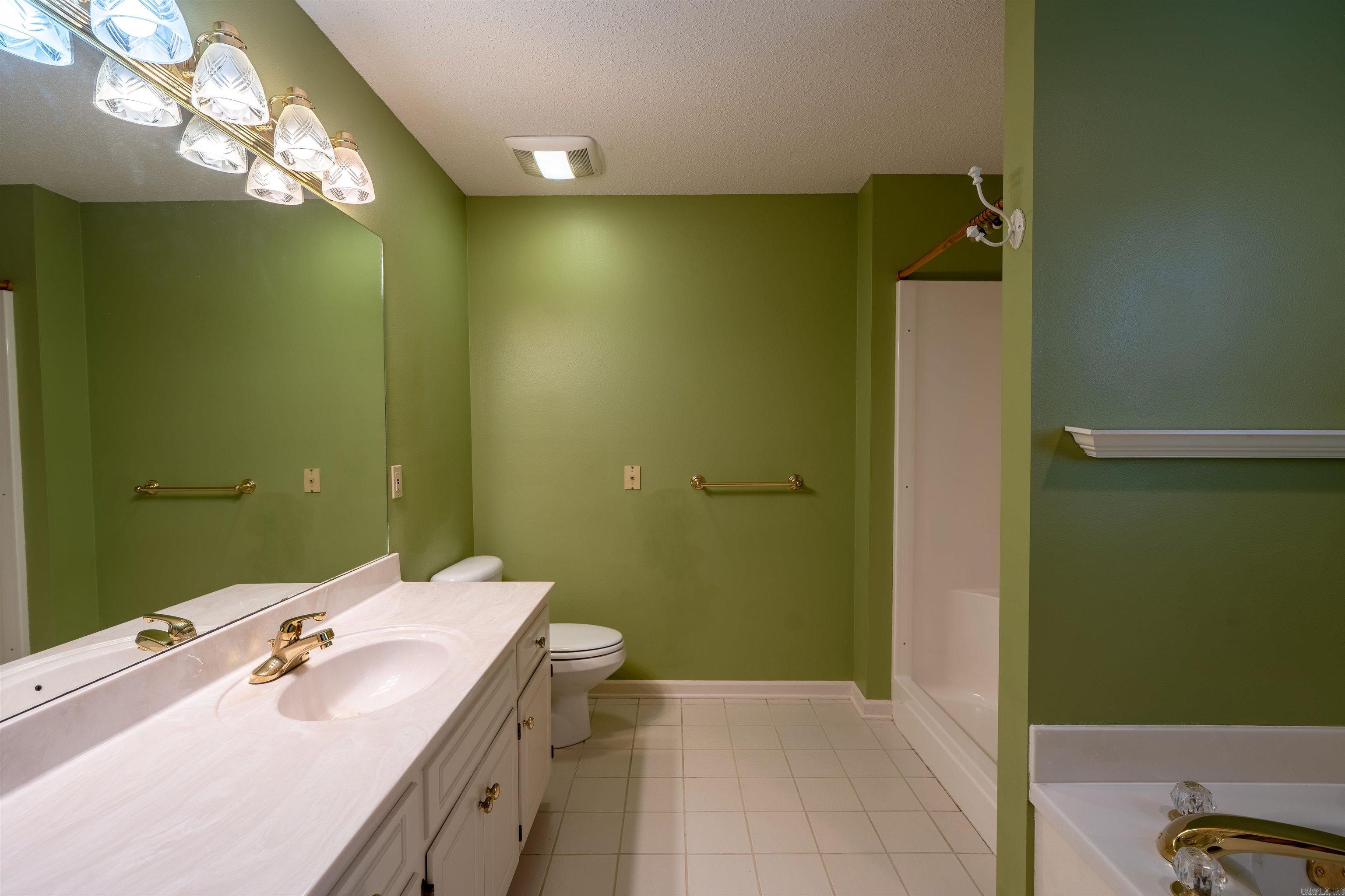 COLONY WEST S/D - Residential