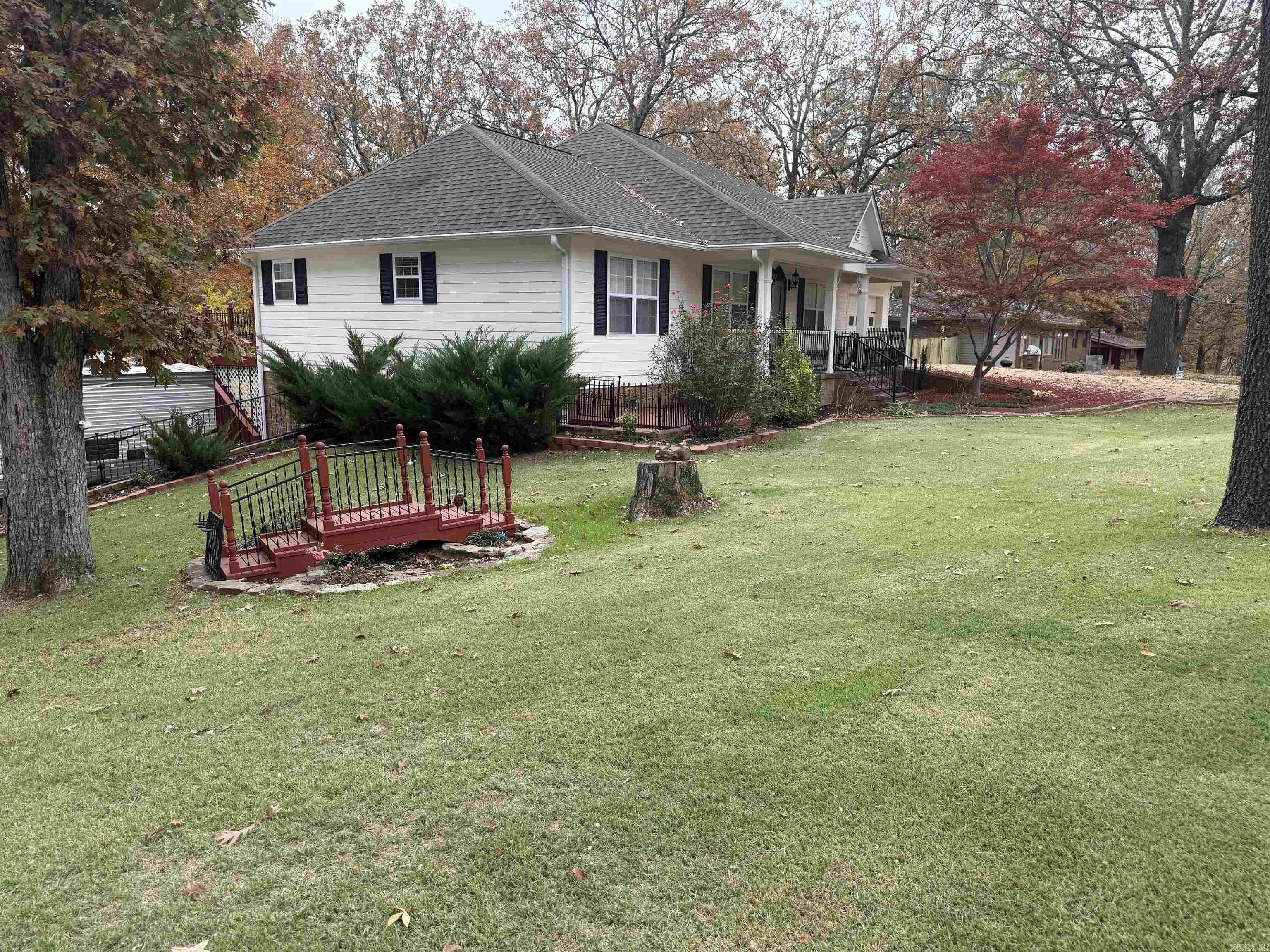 JIMMY RAY - Residential
