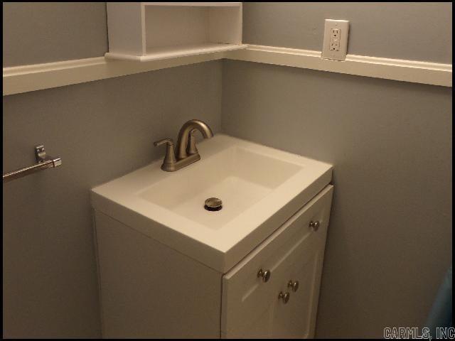 West Markham Heights - Residential Lease