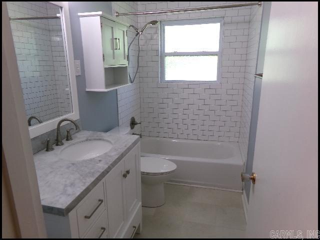 West Markham Heights - Residential Lease