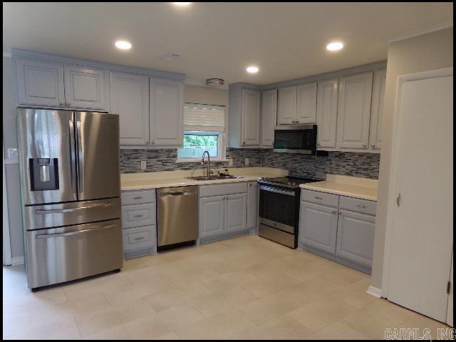 West Markham Heights - Residential Lease