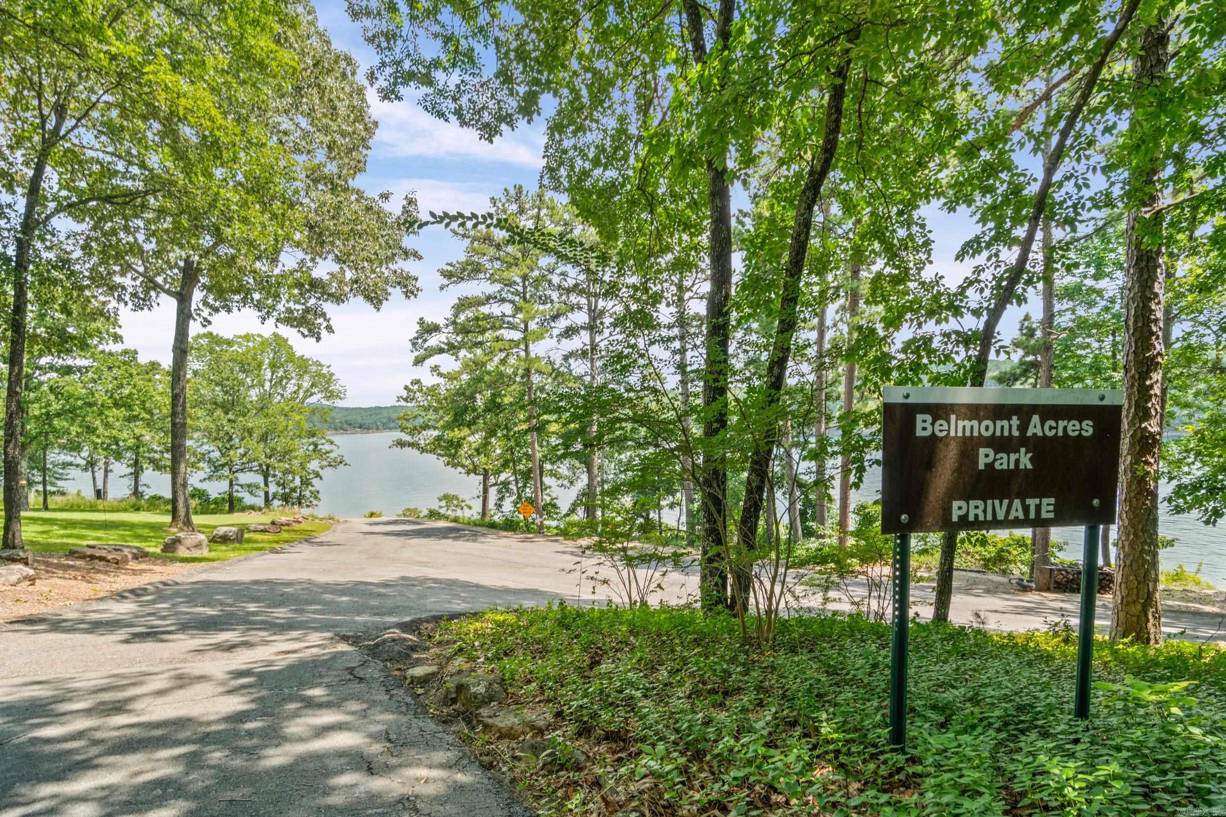 BELMONT ACRES - LAKE - Residential