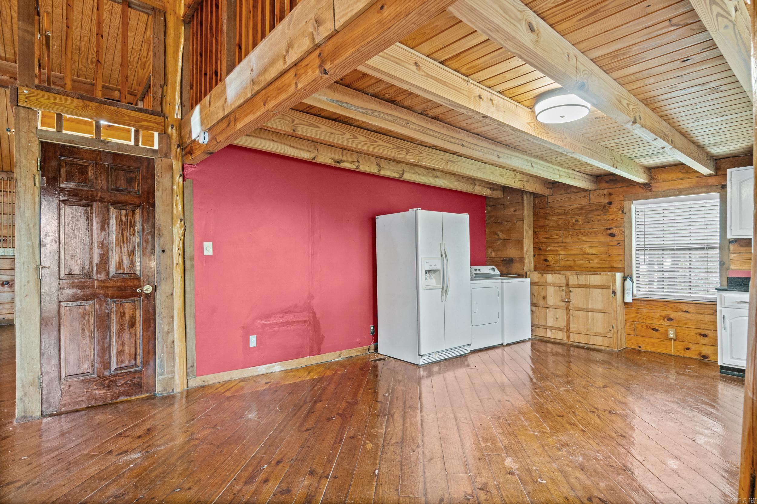 BELMONT ACRES - LAKE - Residential