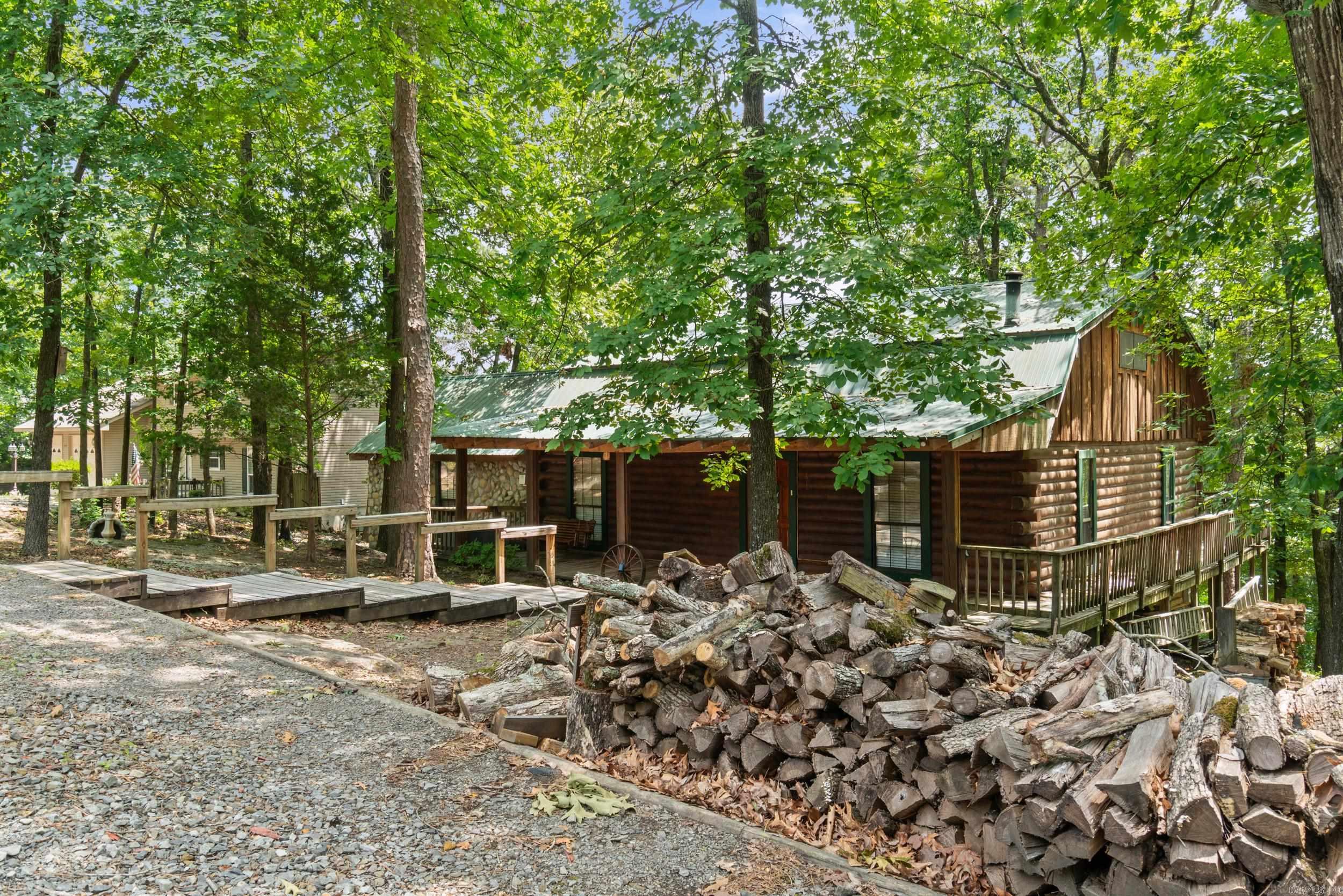 BELMONT ACRES - LAKE - Residential