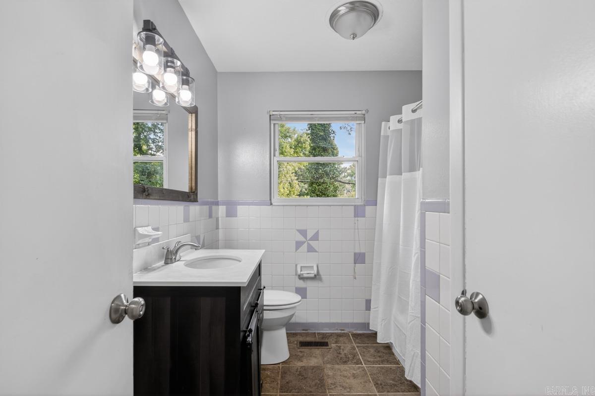 BIRCHWOOD - Residential