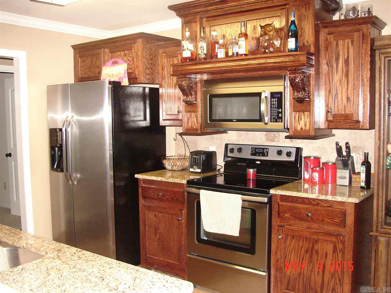 OAK GLENN - Residential