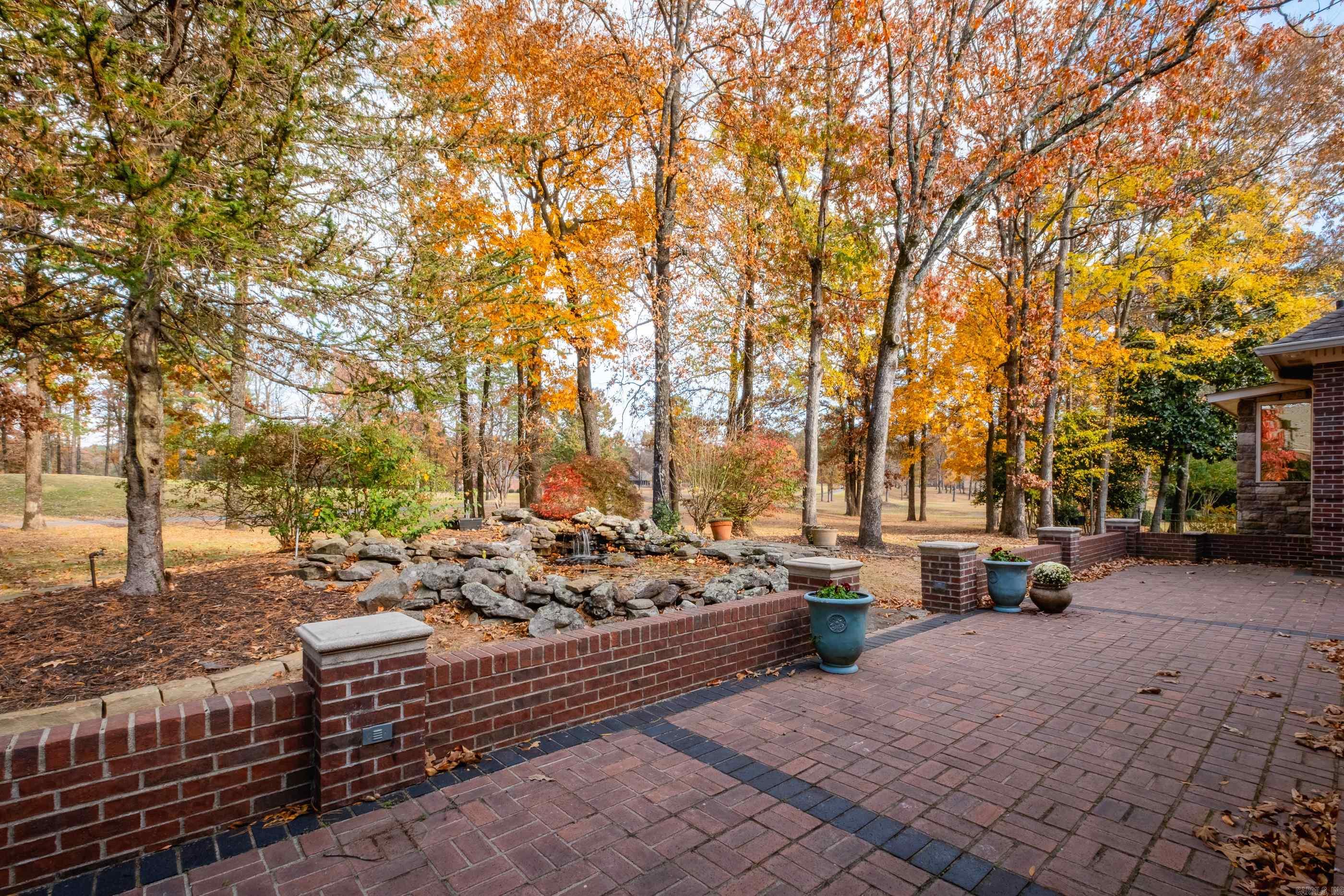 CHENAL VALLEY CHENAL CIRCLE - Residential