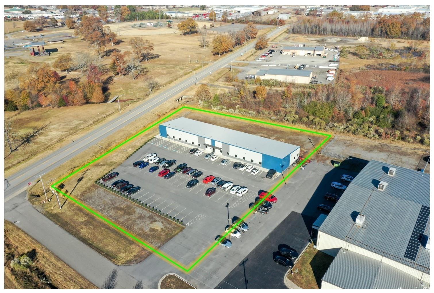 Great building location with an established credit tenant in place.  10 yr lease agreement with 2 (two) 5-year options. Rent Bumps after year 5