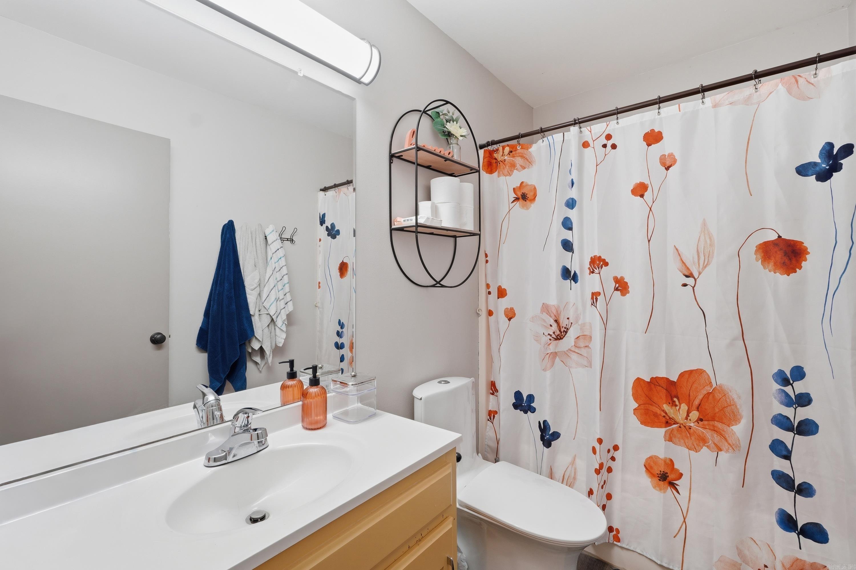 SIMMONS PLACE - Residential