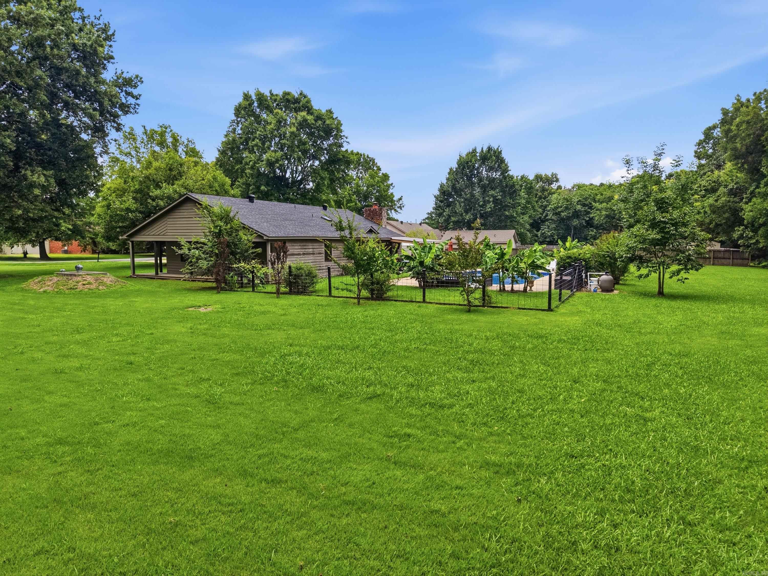 SIMMONS PLACE - Residential