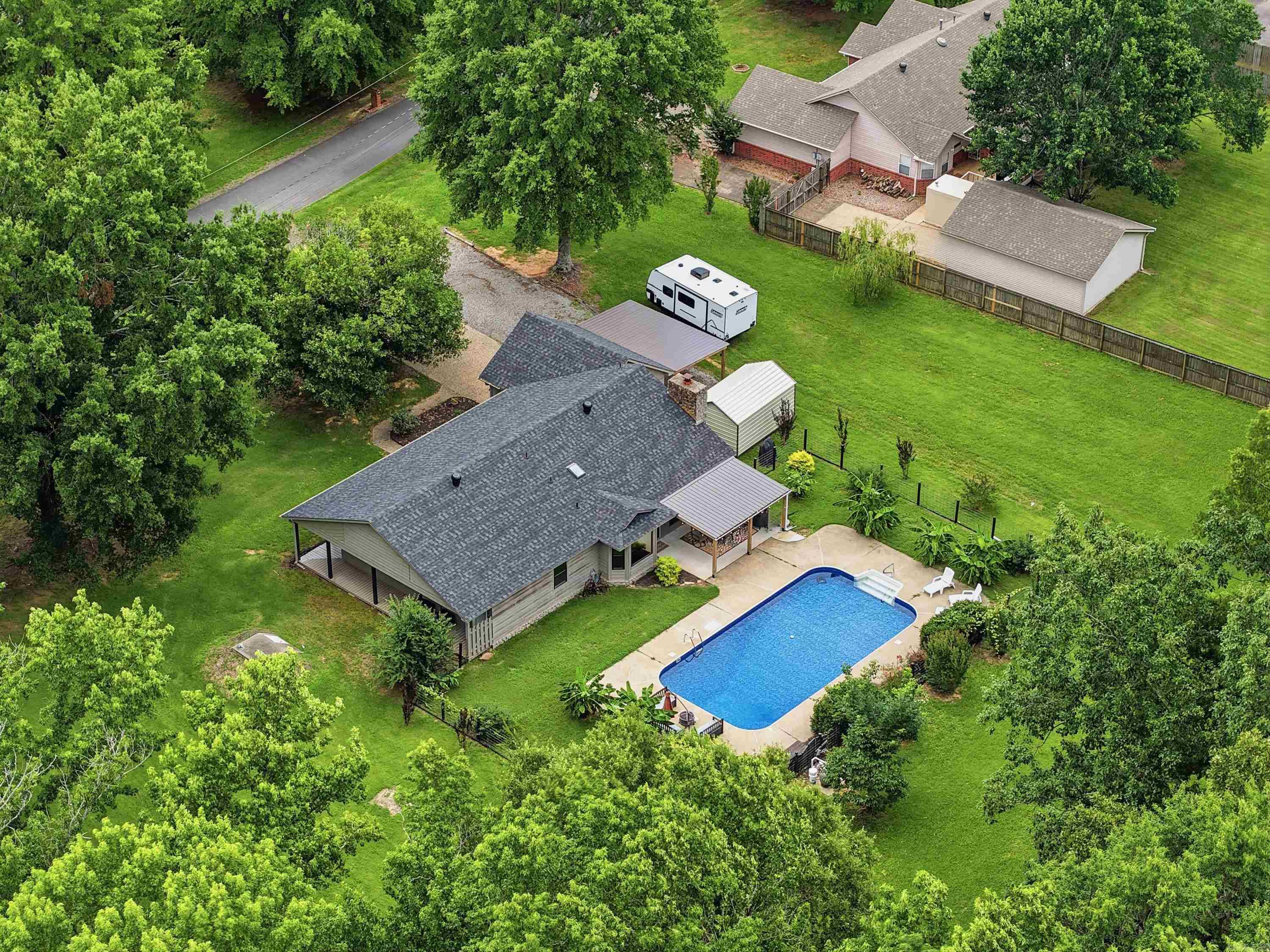 SIMMONS PLACE - Residential