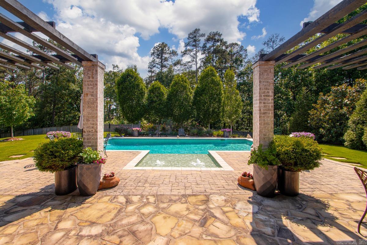 CHENAL VALLEY SEZANNE COURT - Residential