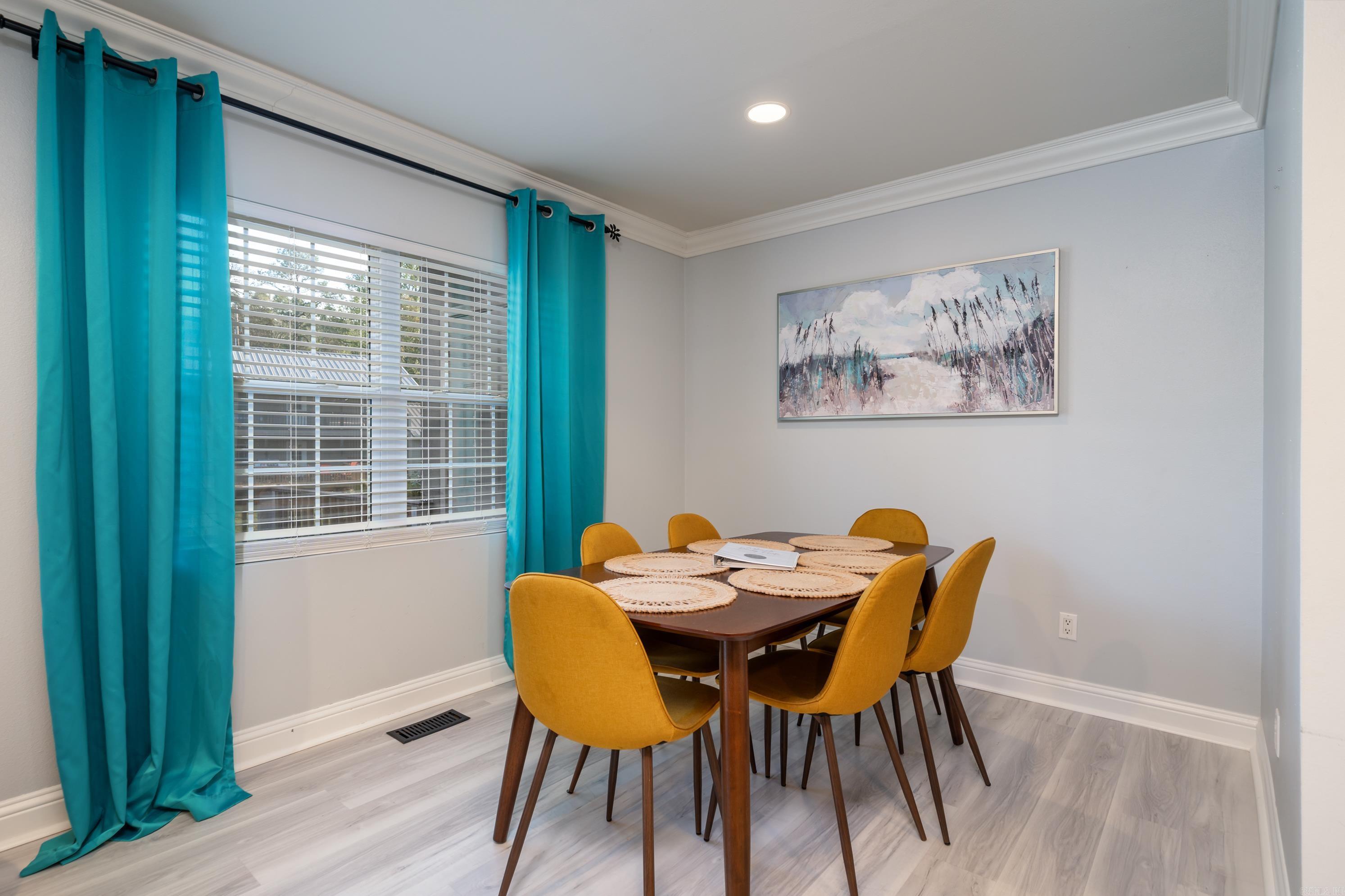 HOUSER-BANDY - Residential