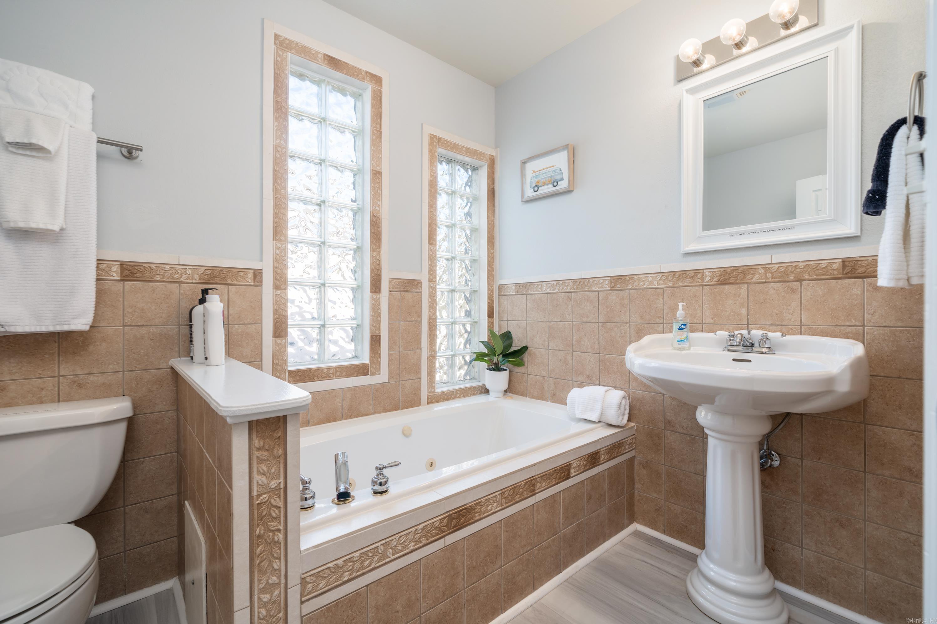 HOUSER-BANDY - Residential