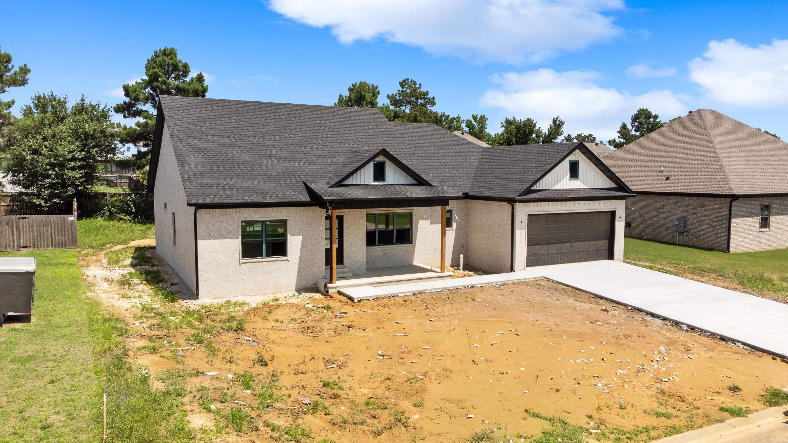 HIDDEN VALLEY ESTATES - Residential