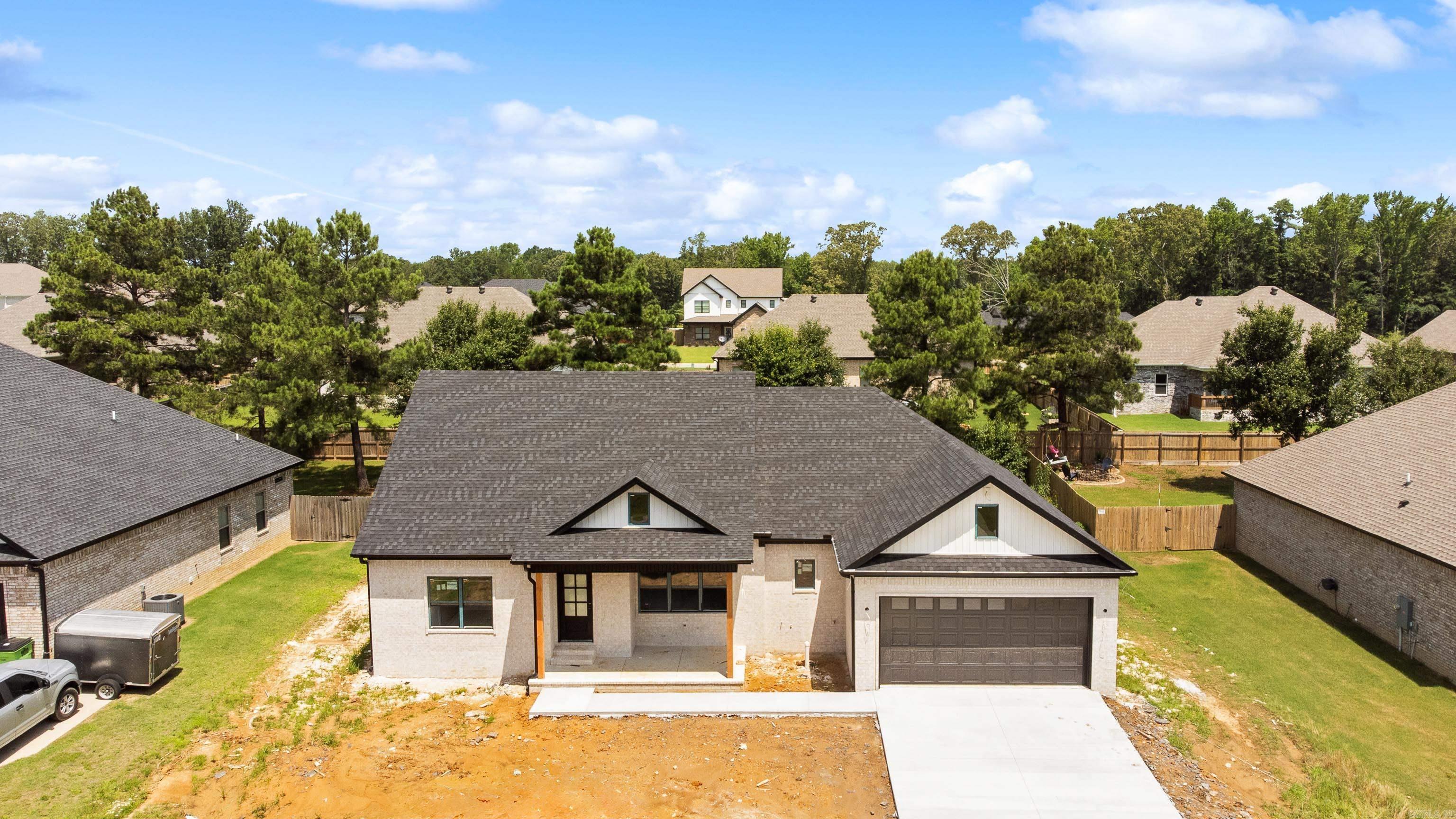HIDDEN VALLEY ESTATES - Residential