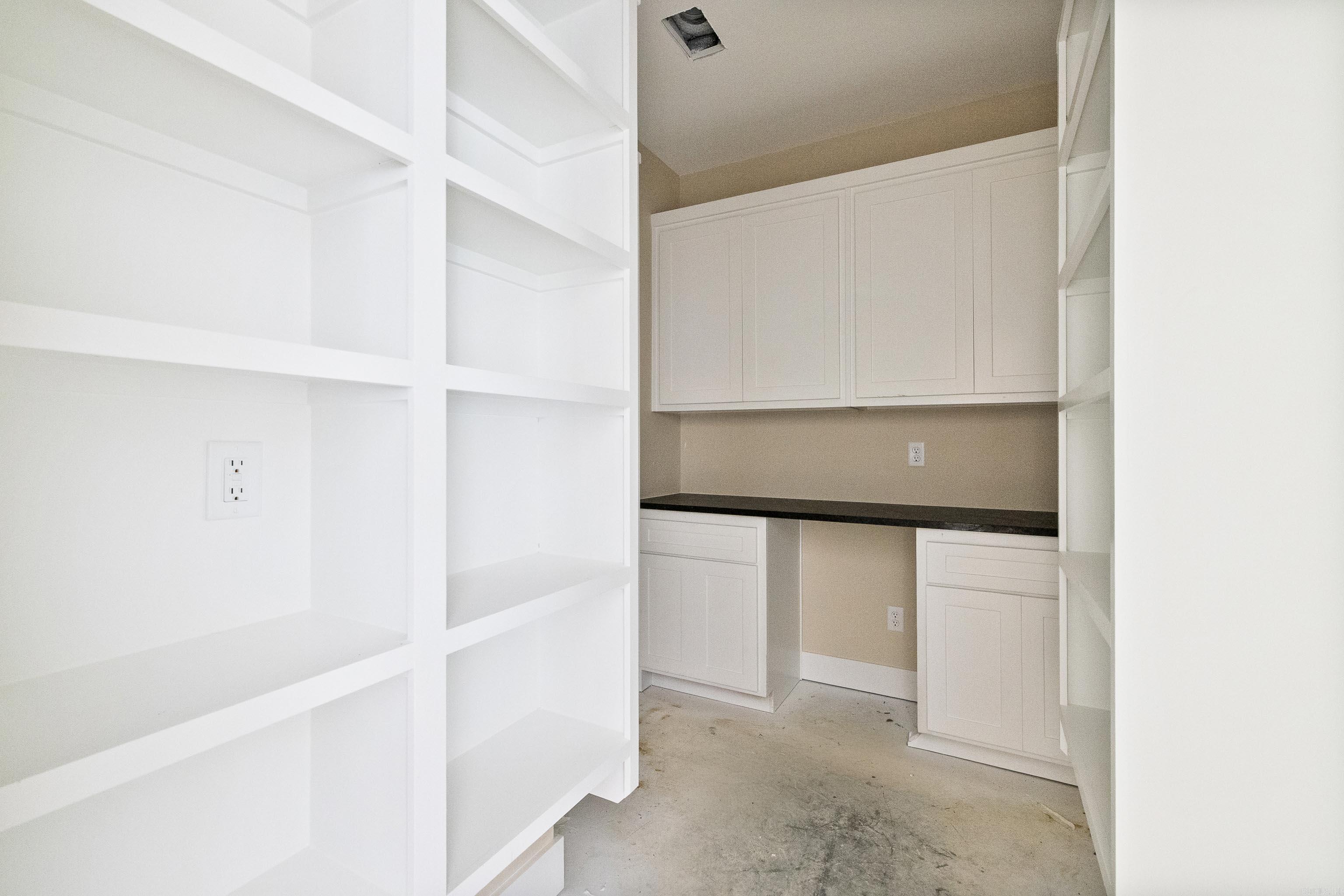 HIDDEN VALLEY ESTATES - Residential