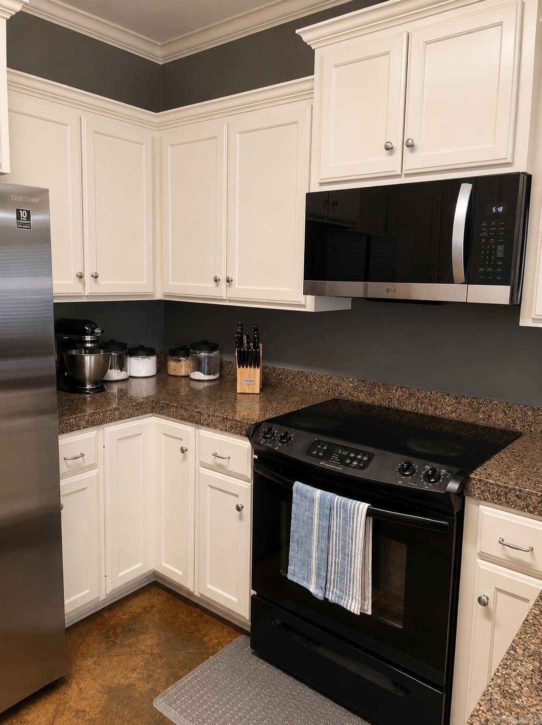 MALLARD PLACE - Residential