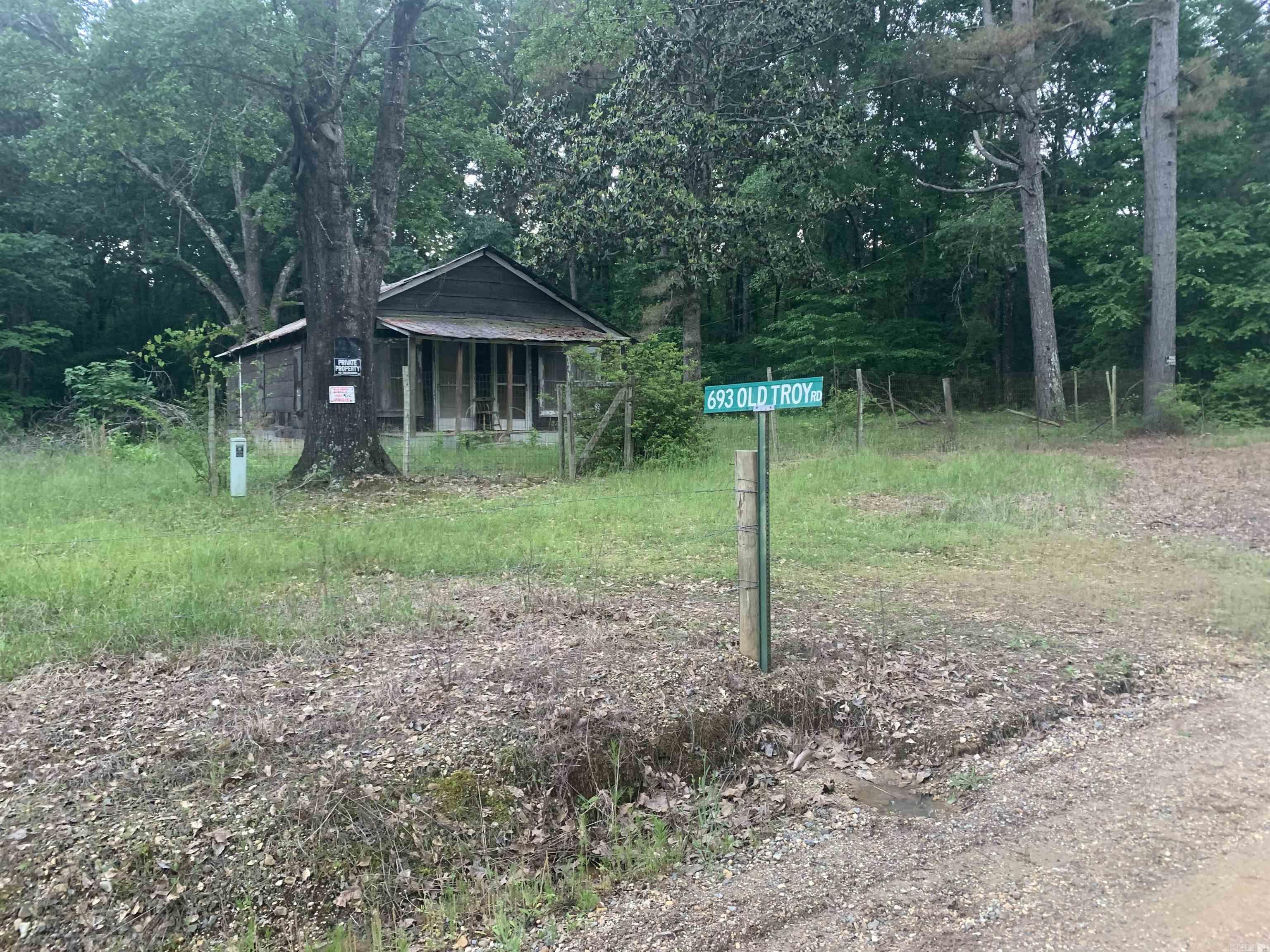 Great hunting acreage.