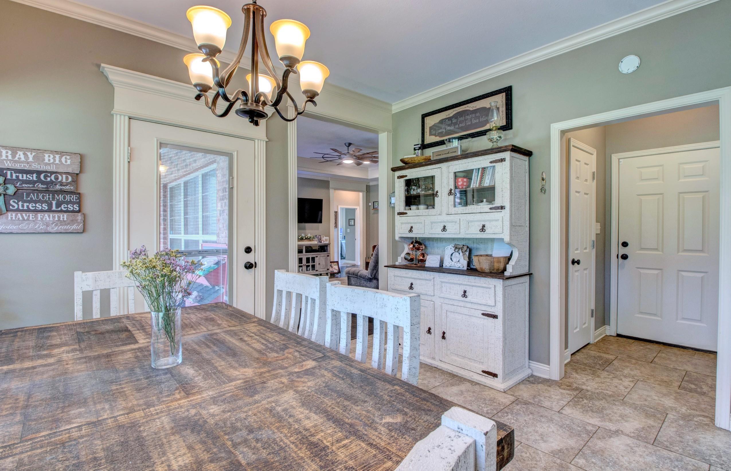 QUAIL RIDGE ESTATES - Residential