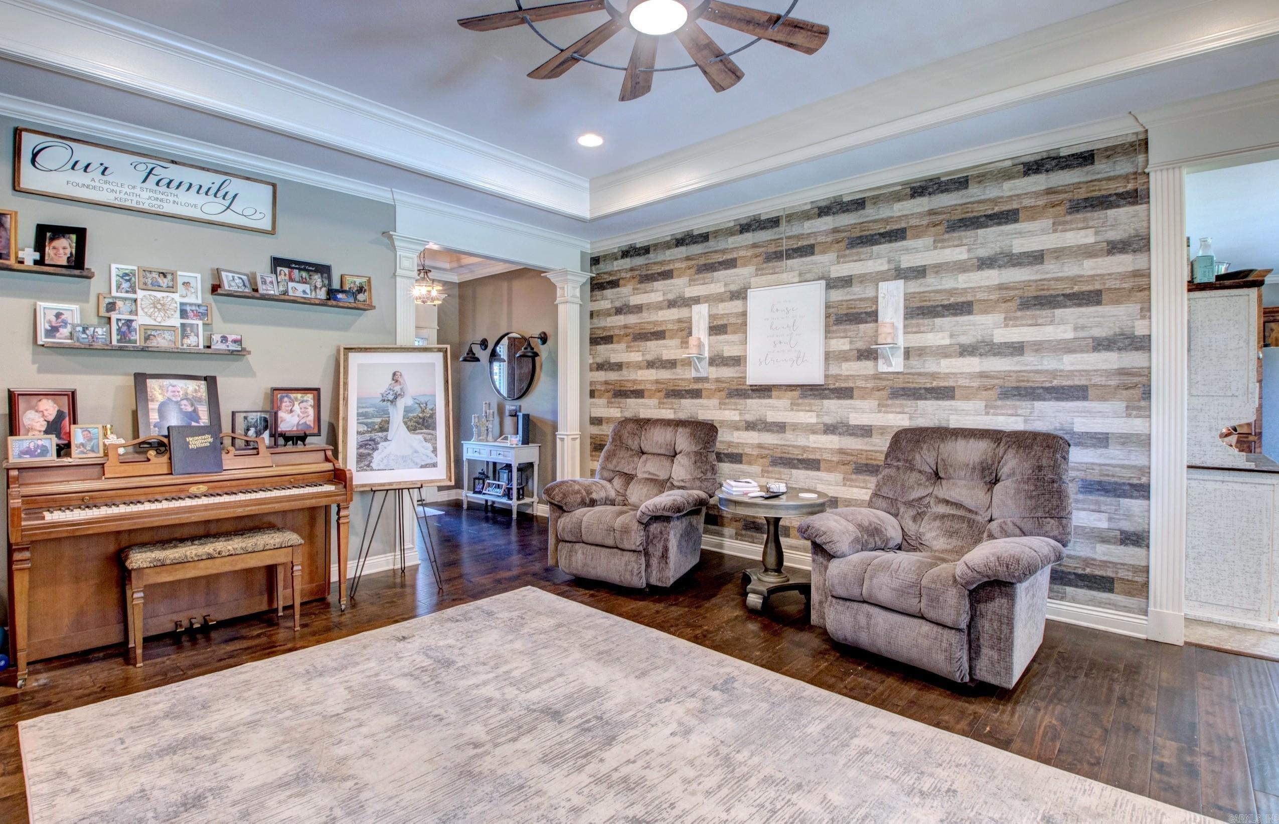 QUAIL RIDGE ESTATES - Residential
