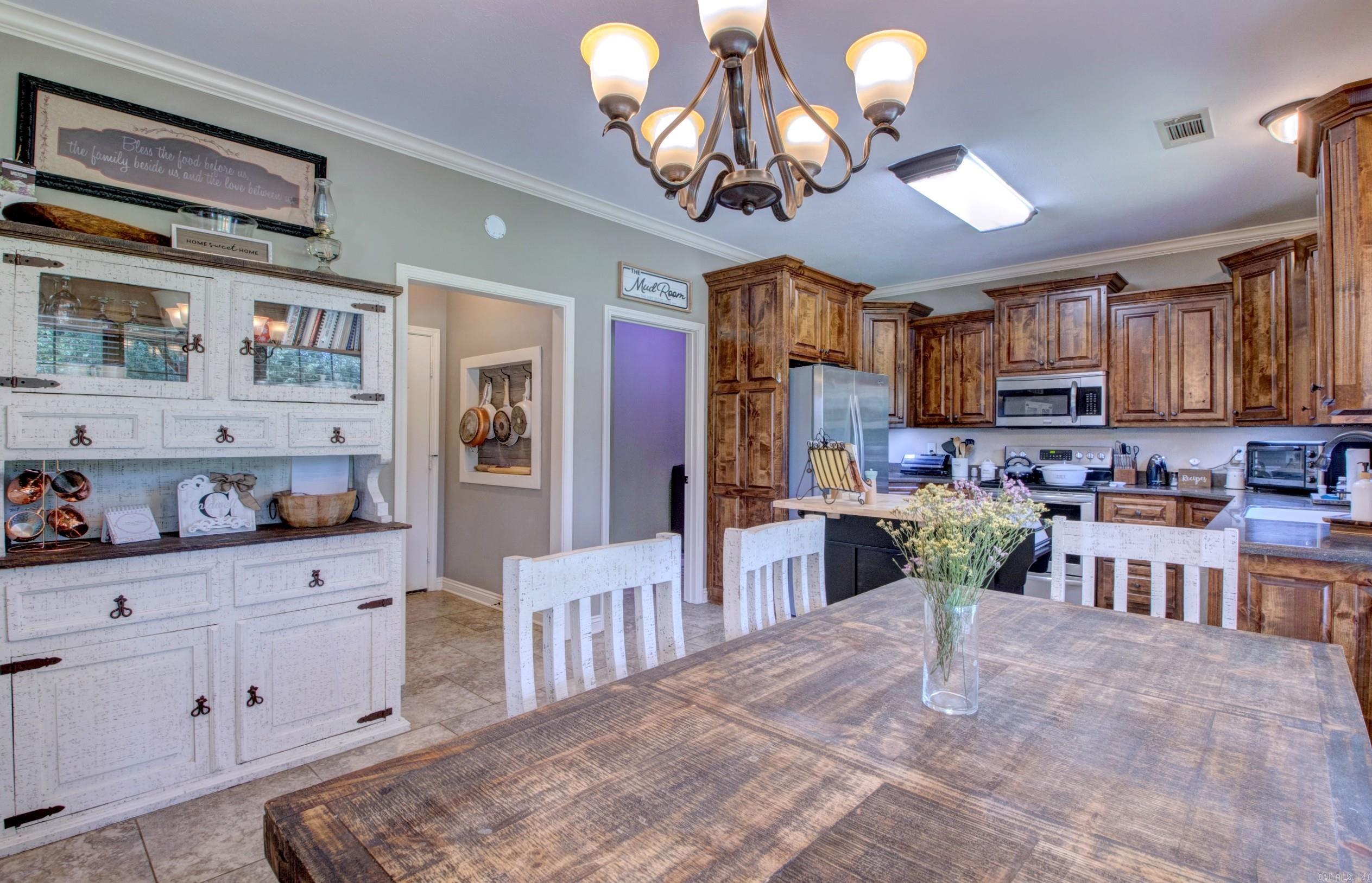 QUAIL RIDGE ESTATES - Residential