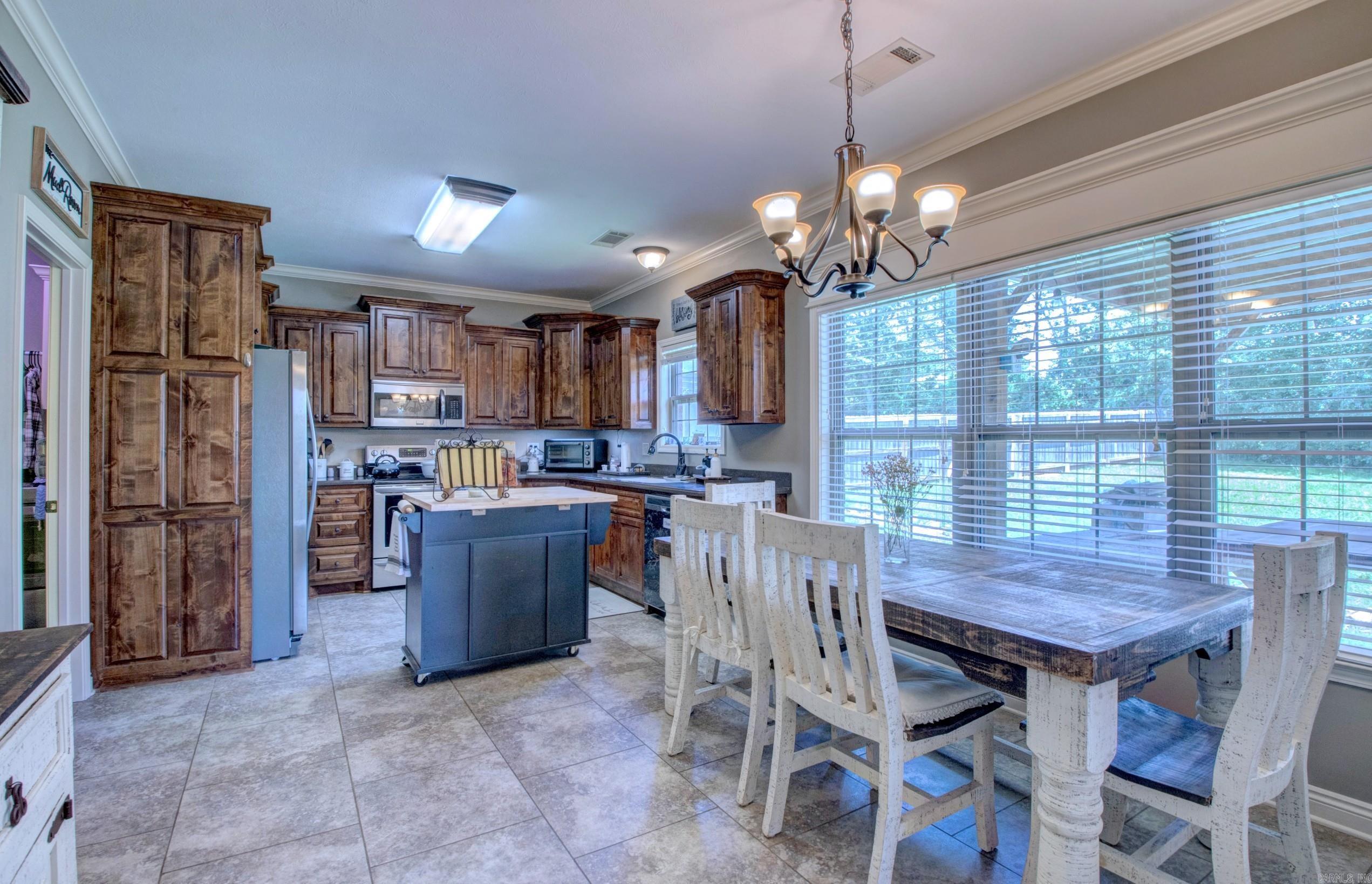 QUAIL RIDGE ESTATES - Residential