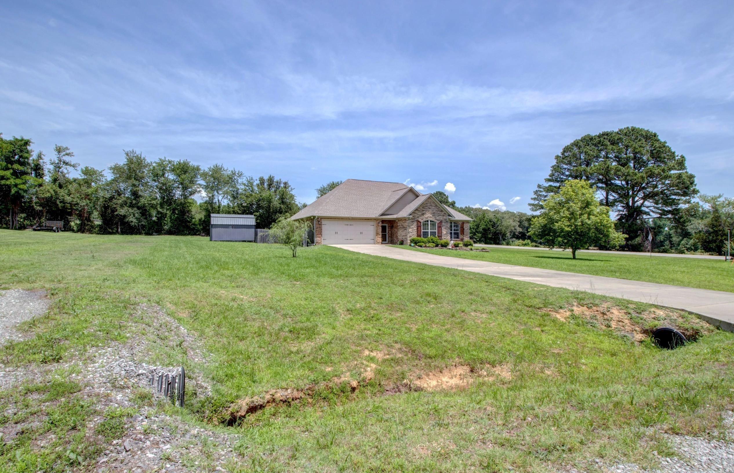 QUAIL RIDGE ESTATES - Residential