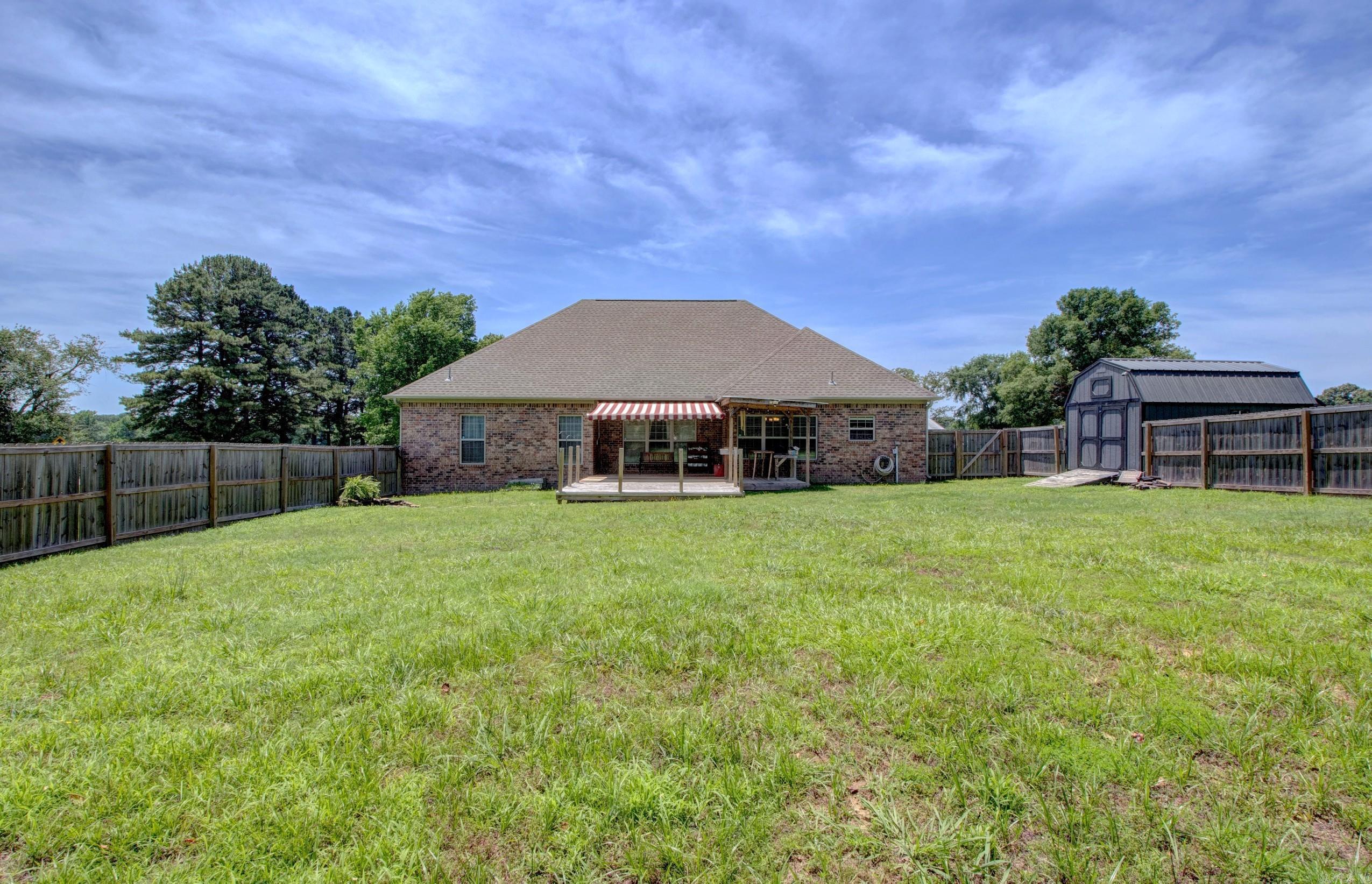 QUAIL RIDGE ESTATES - Residential
