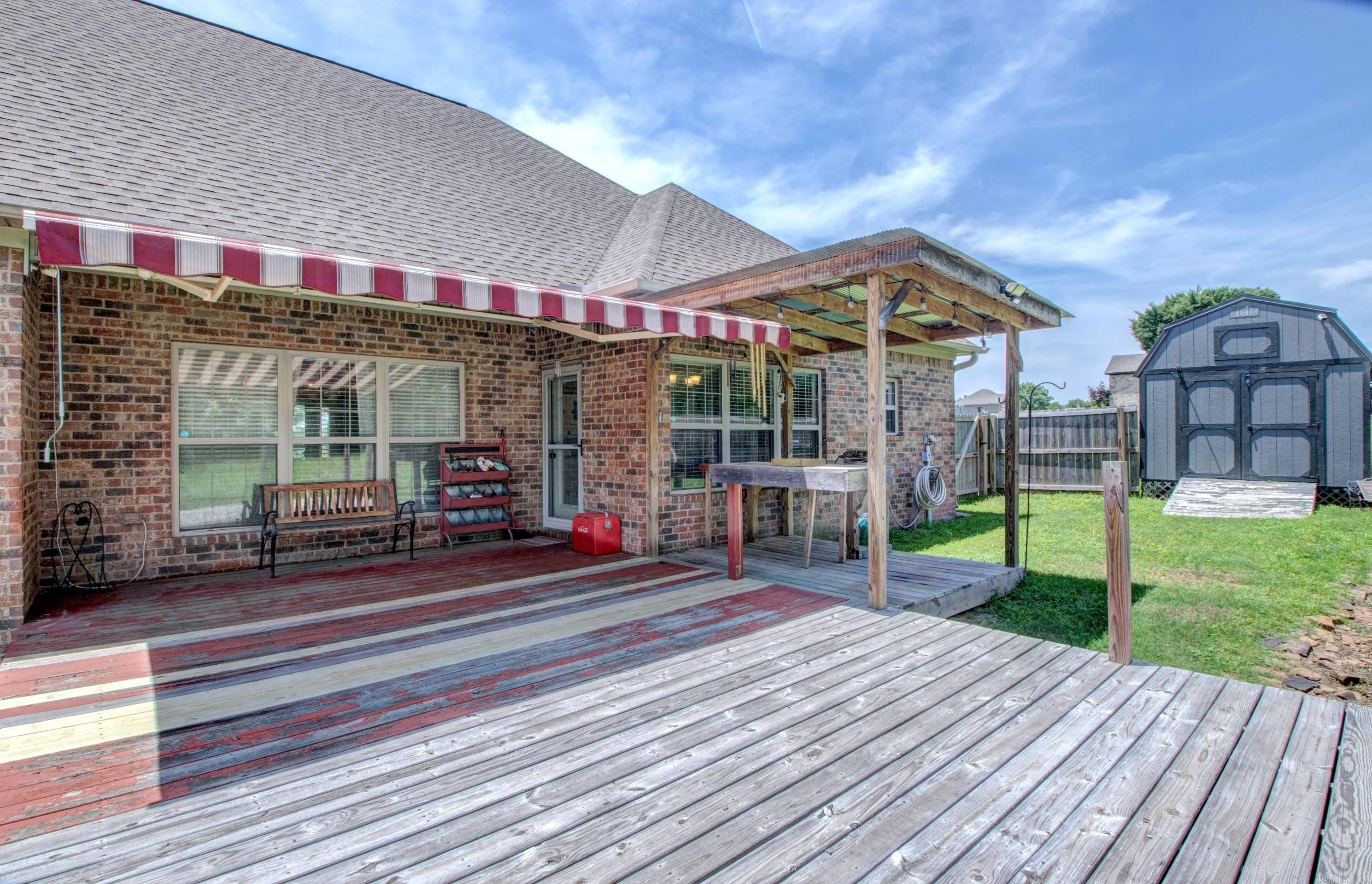 QUAIL RIDGE ESTATES - Residential