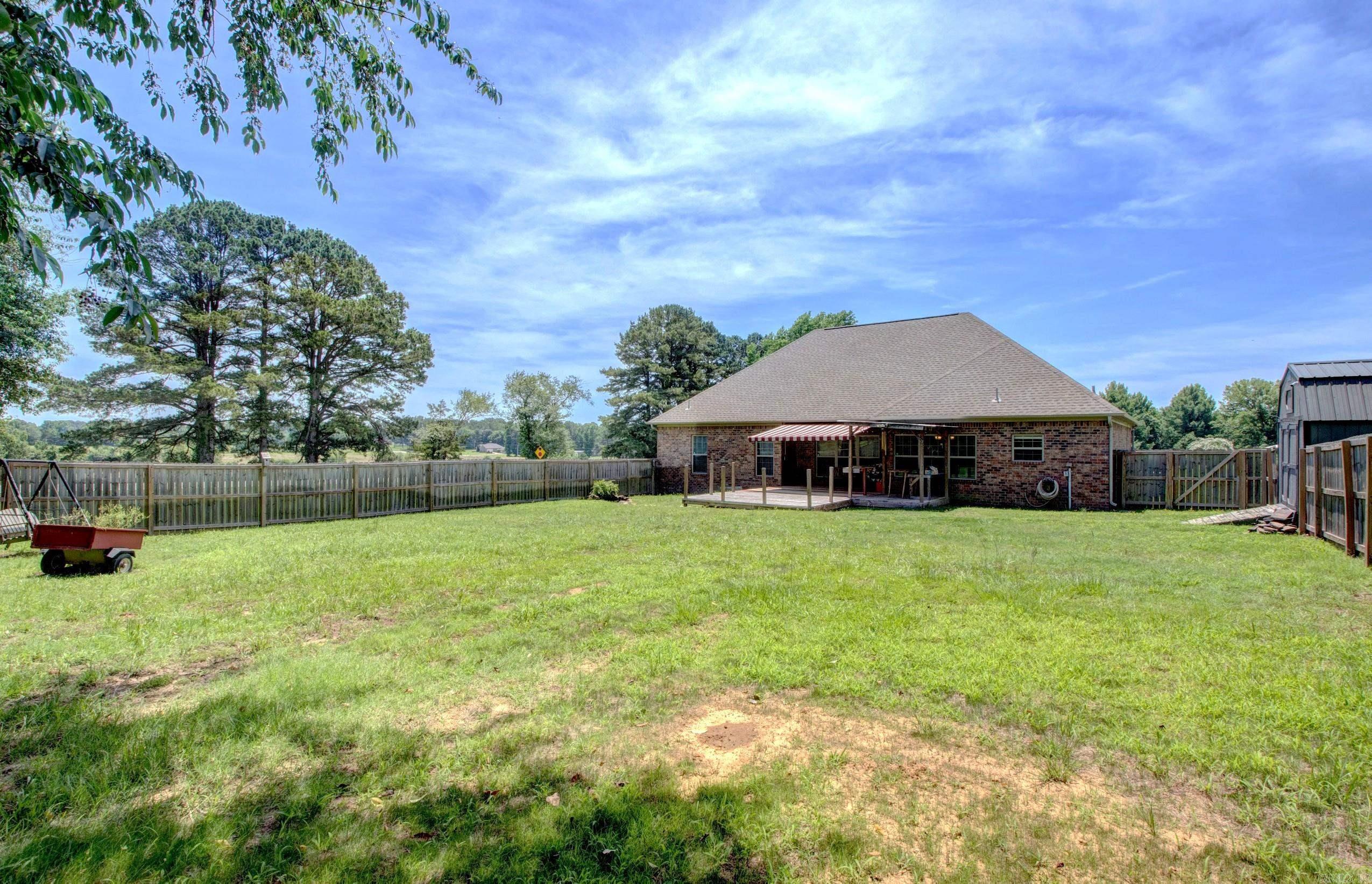 QUAIL RIDGE ESTATES - Residential
