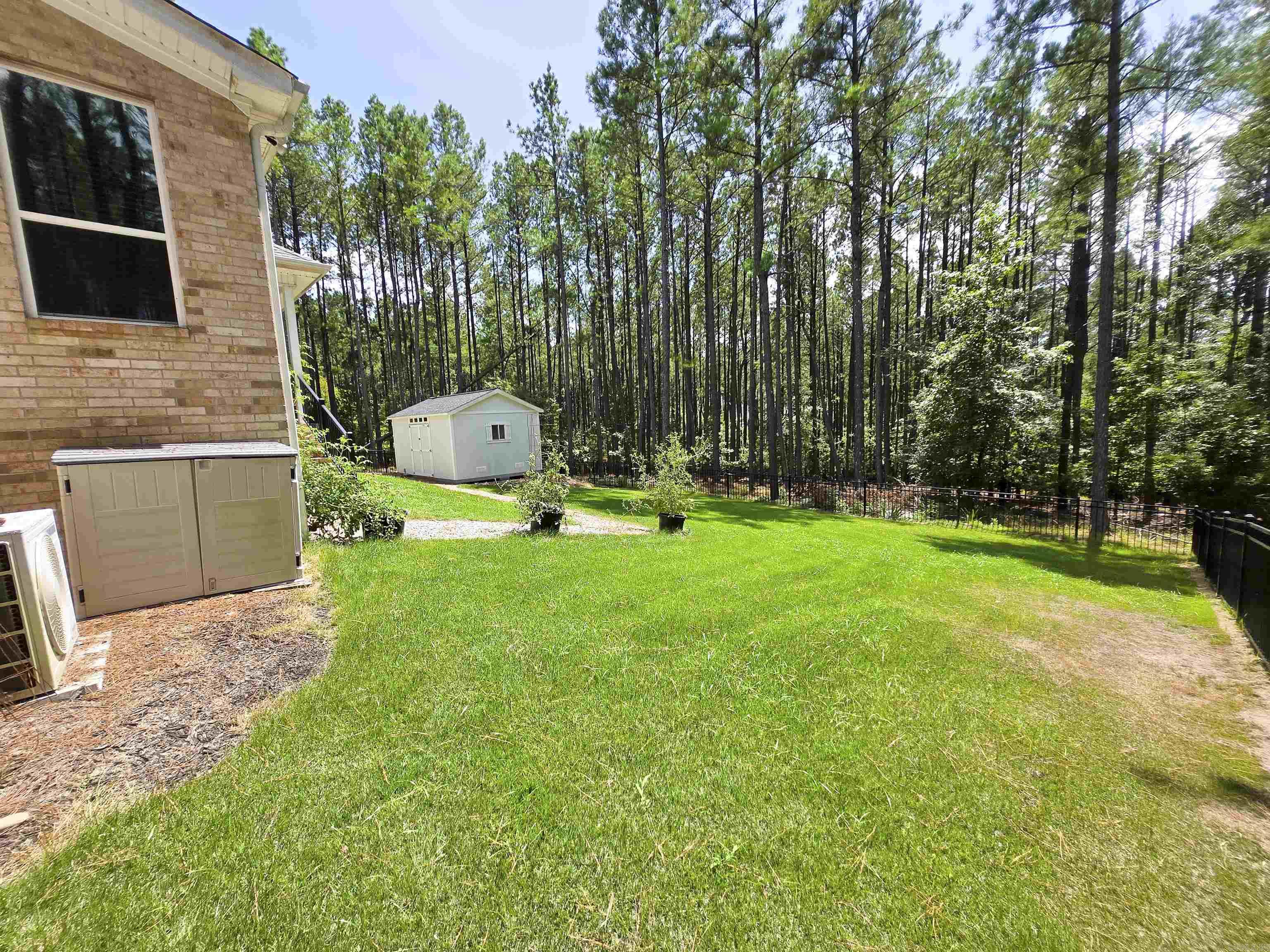 ALTA VISTA - Residential