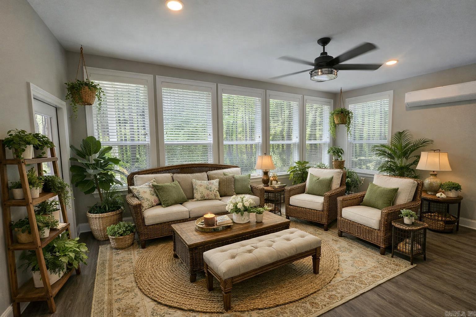 ALTA VISTA - Residential