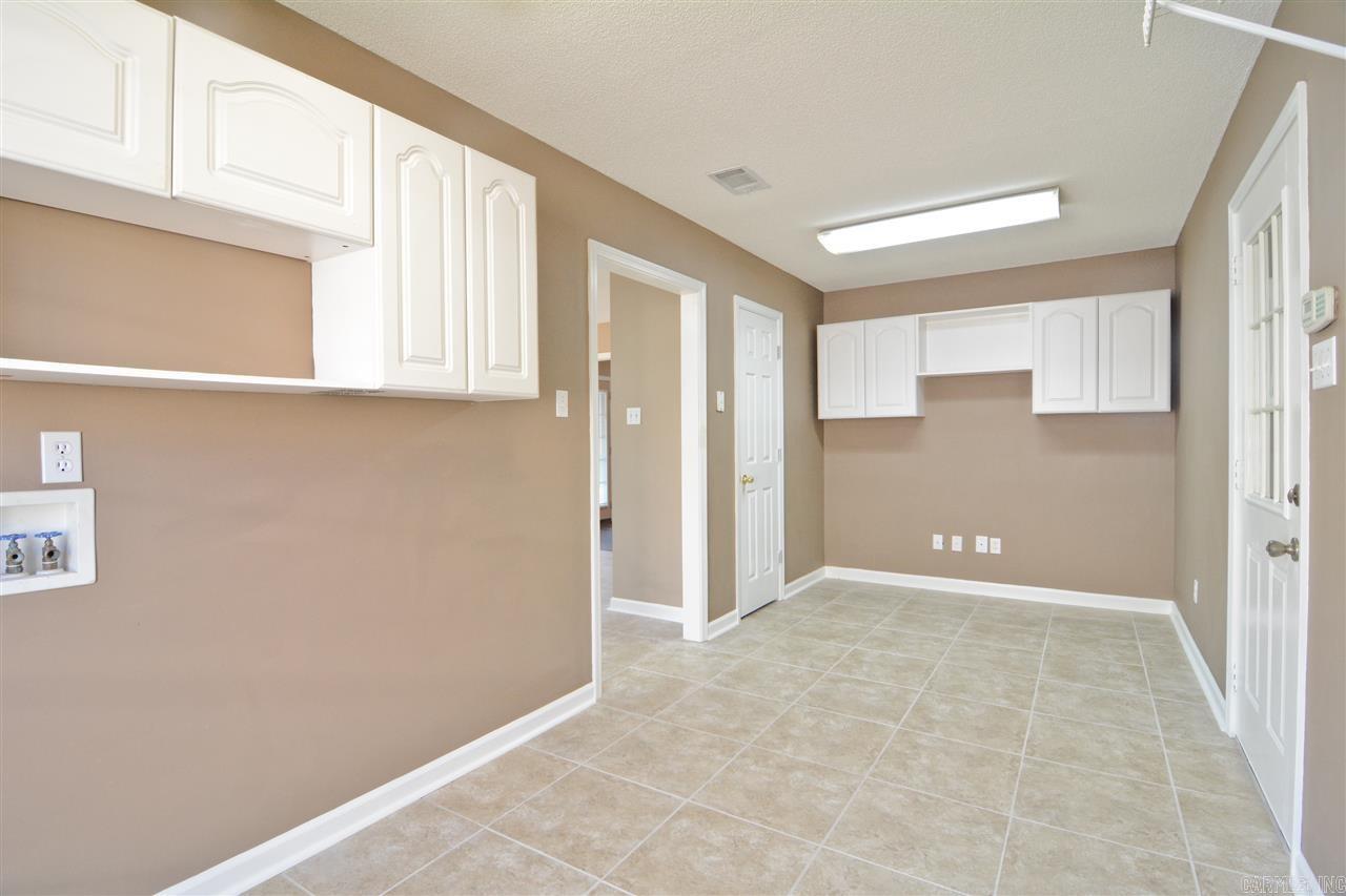 Meadow Oaks - Residential