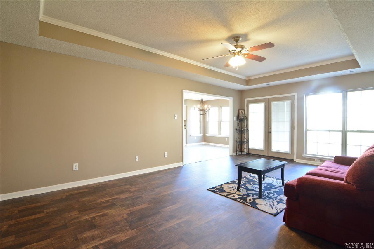 Meadow Oaks - Residential